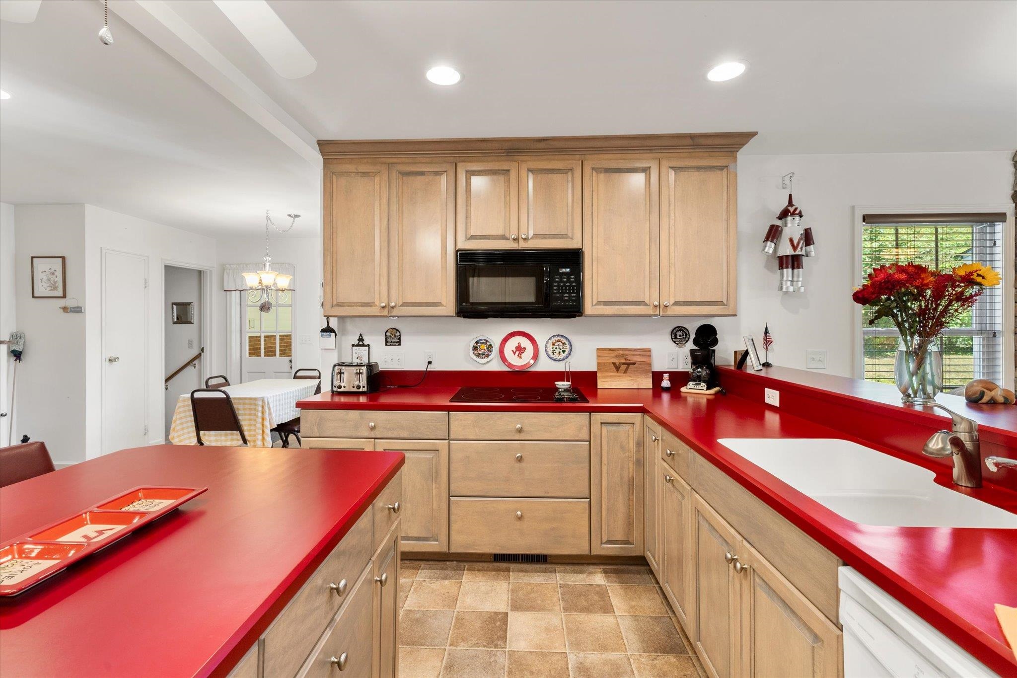 913 Gracelyn Court Blacksburg VA 24060