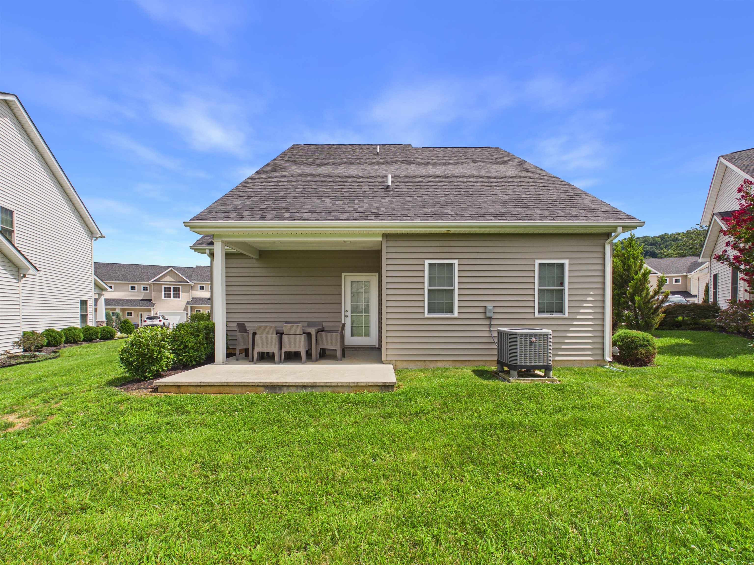 256 Louise Lane Elliston VA 24087
