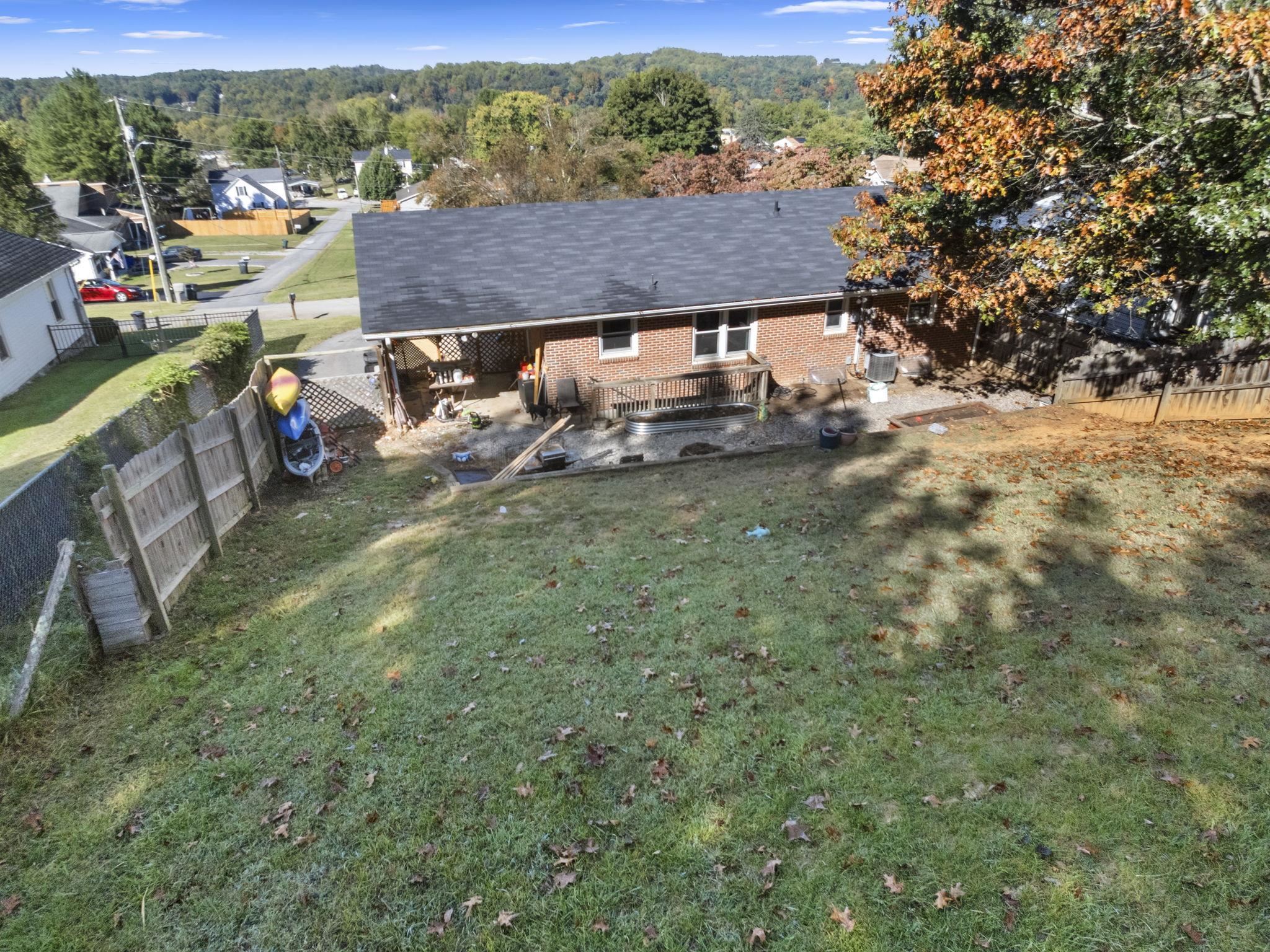 2106 Fourth Street Radford VA 24141