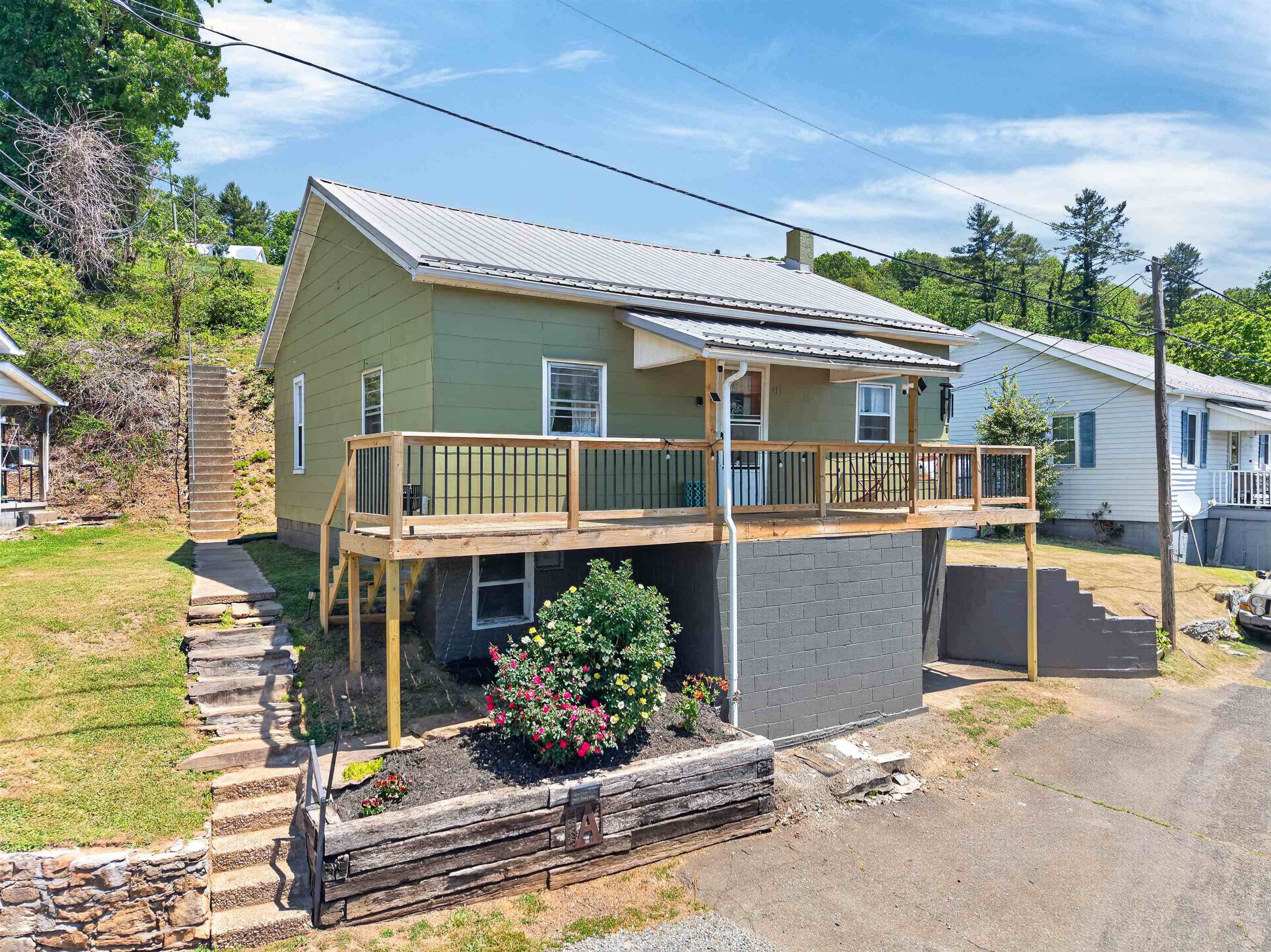 411 Grayson Street Fries VA 24330