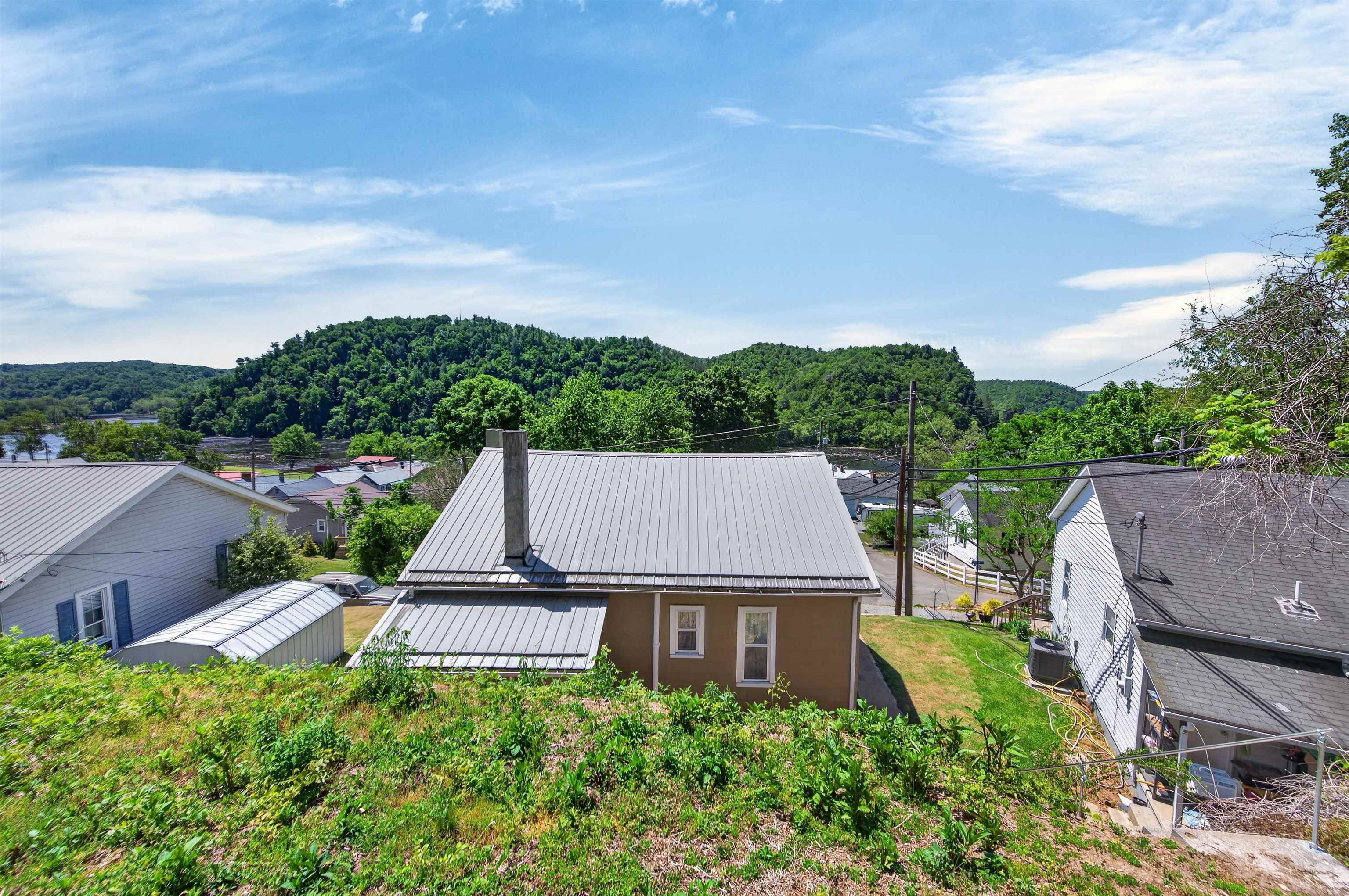 411 Grayson Street Fries VA 24330
