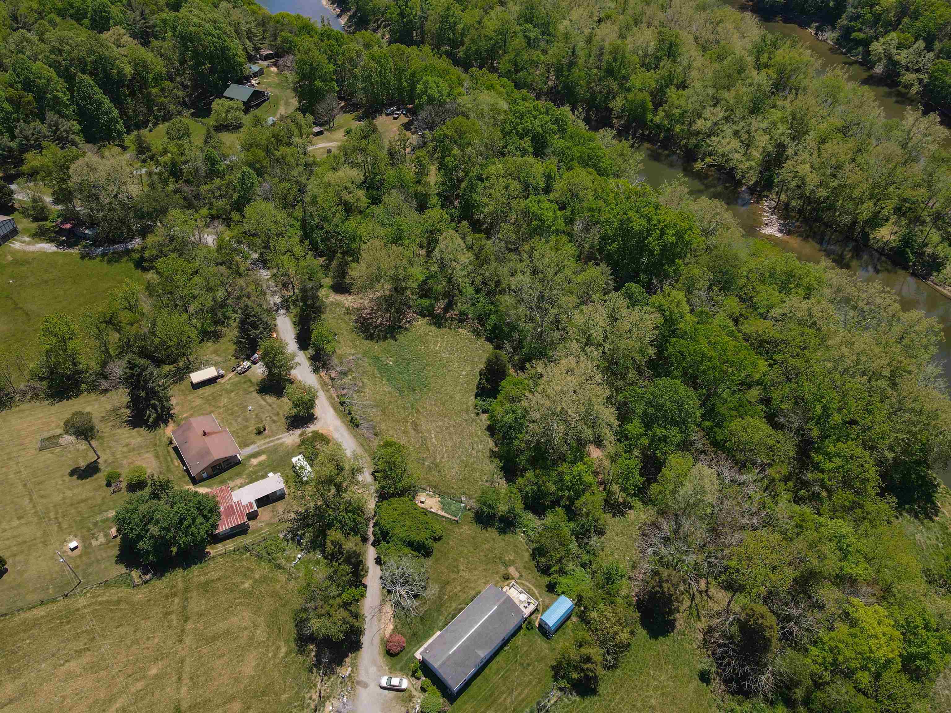 404 Baker Island Road Max Meadows VA 24360