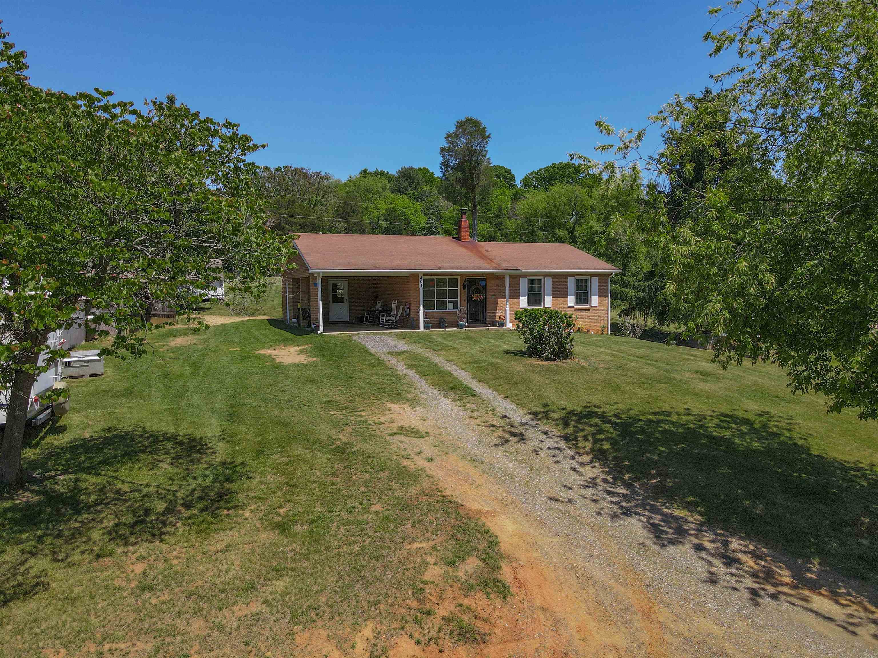404 Baker Island Road Max Meadows VA 24360