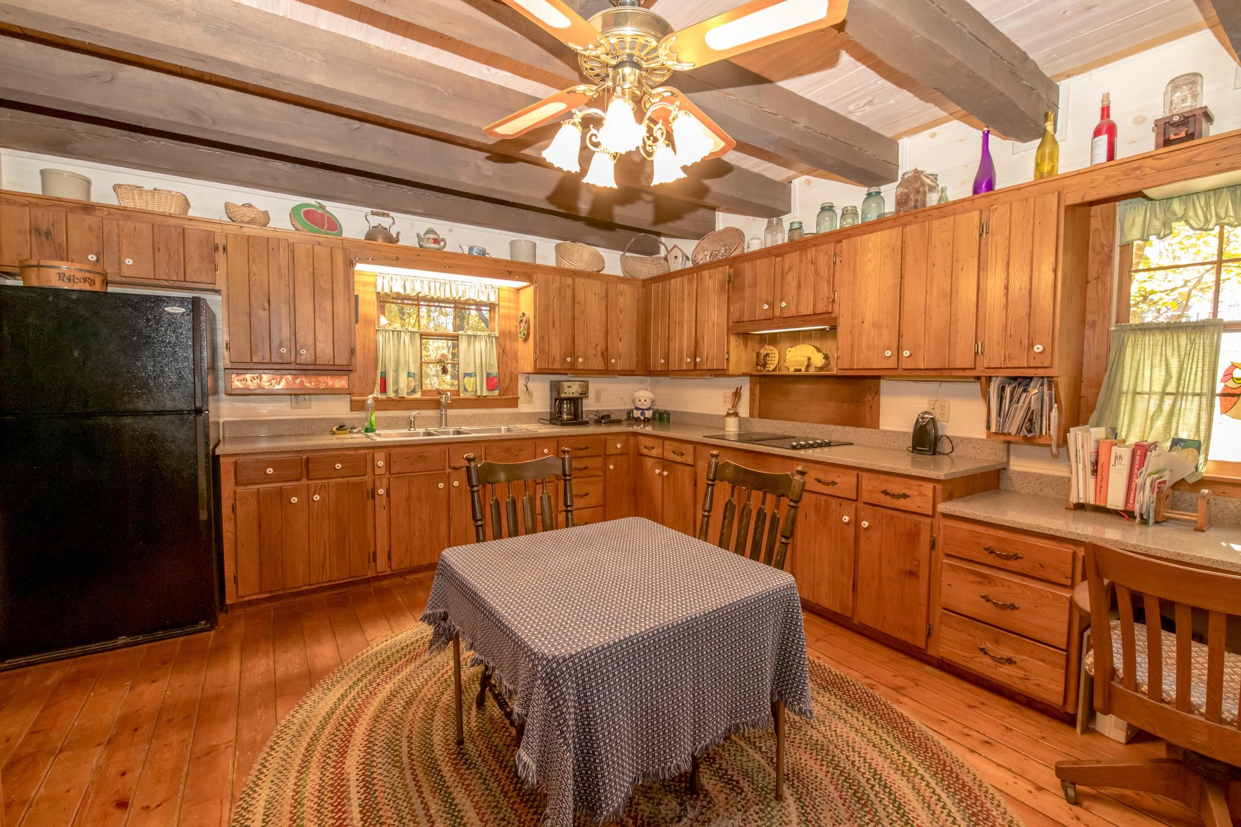 305 Mulberry Lane Mouth Of Wilson VA 24363