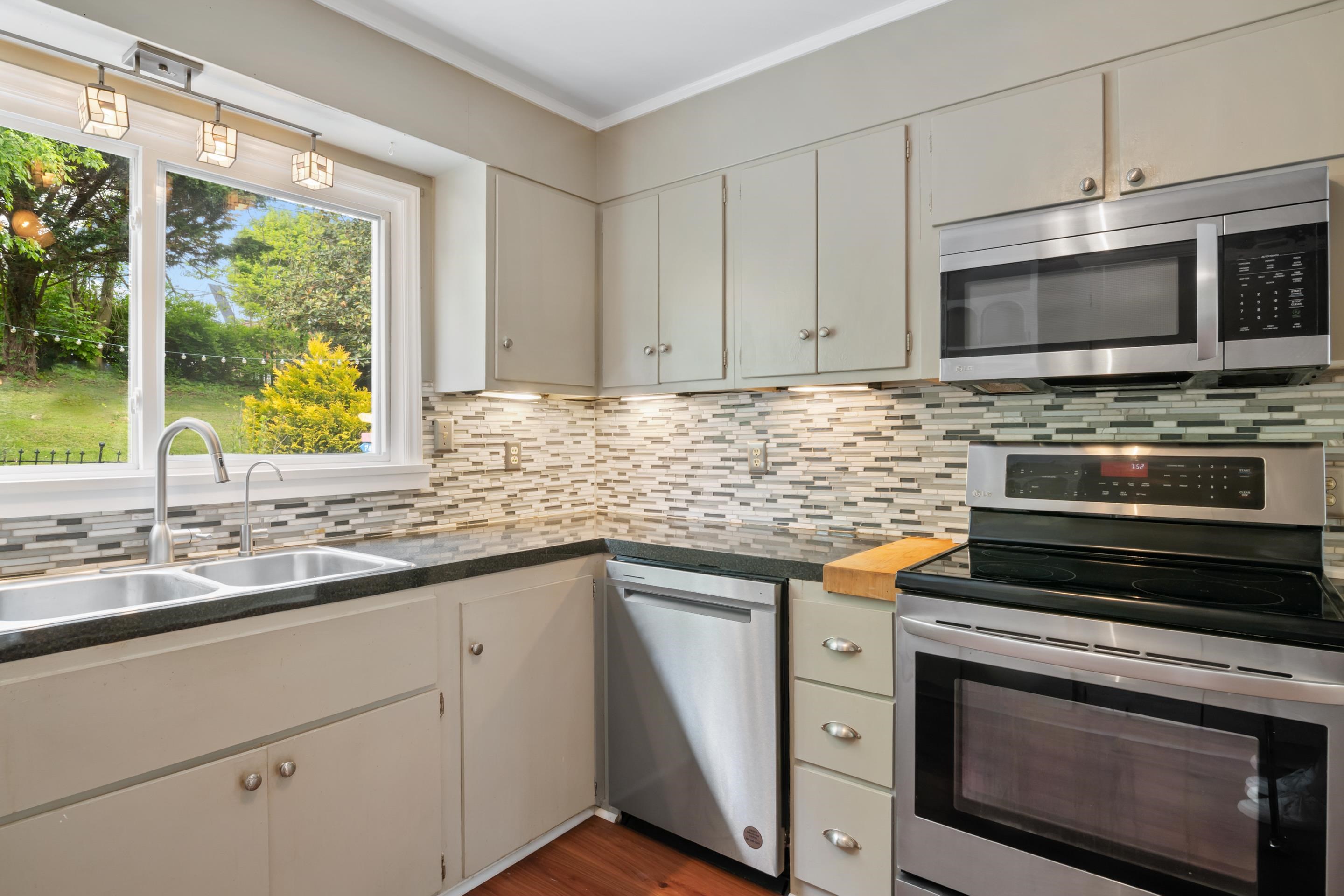 104 Oaklawn Avenue Galax VA 24333