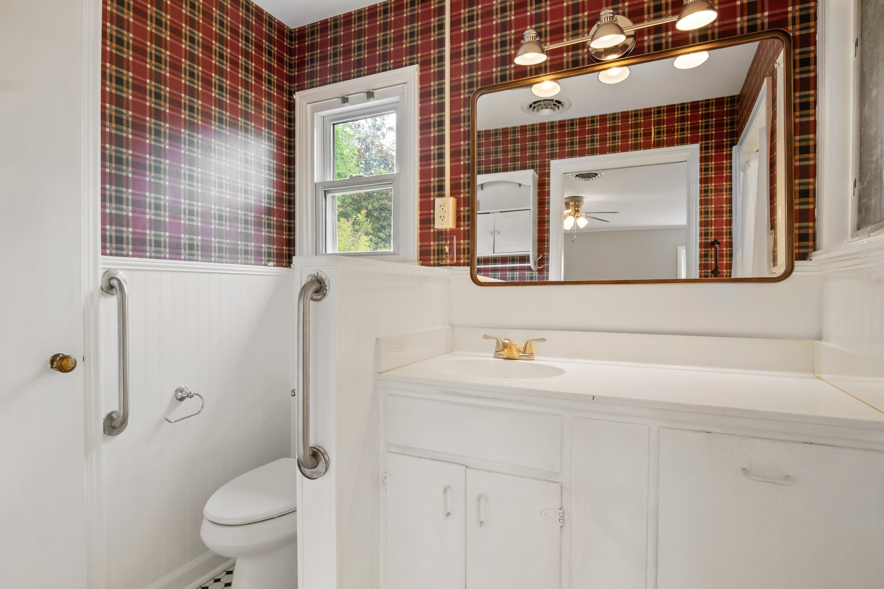 104 Oaklawn Avenue Galax VA 24333