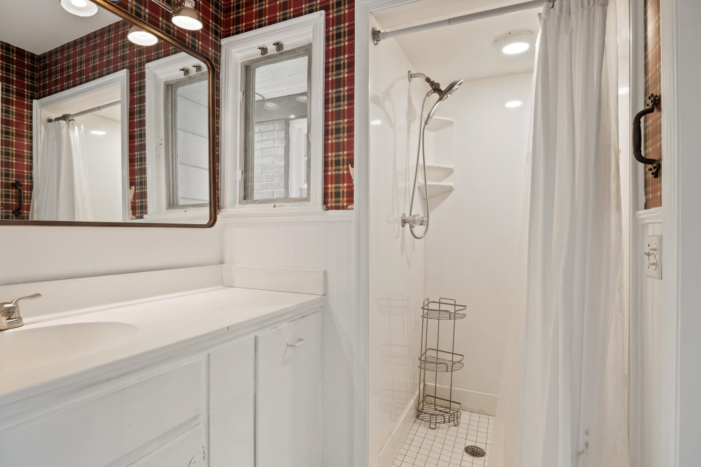 104 Oaklawn Avenue Galax VA 24333