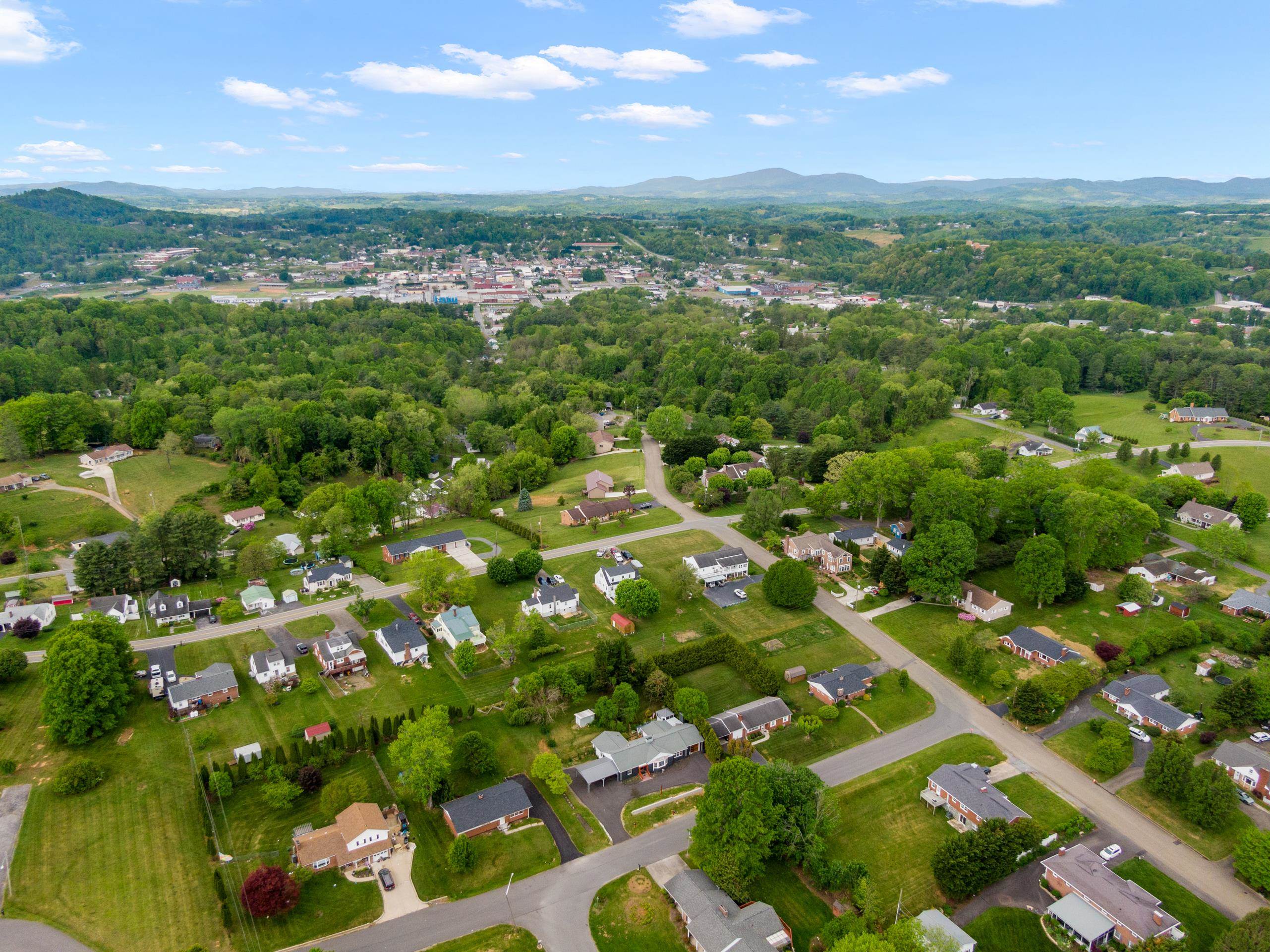 104 Oaklawn Avenue Galax VA 24333