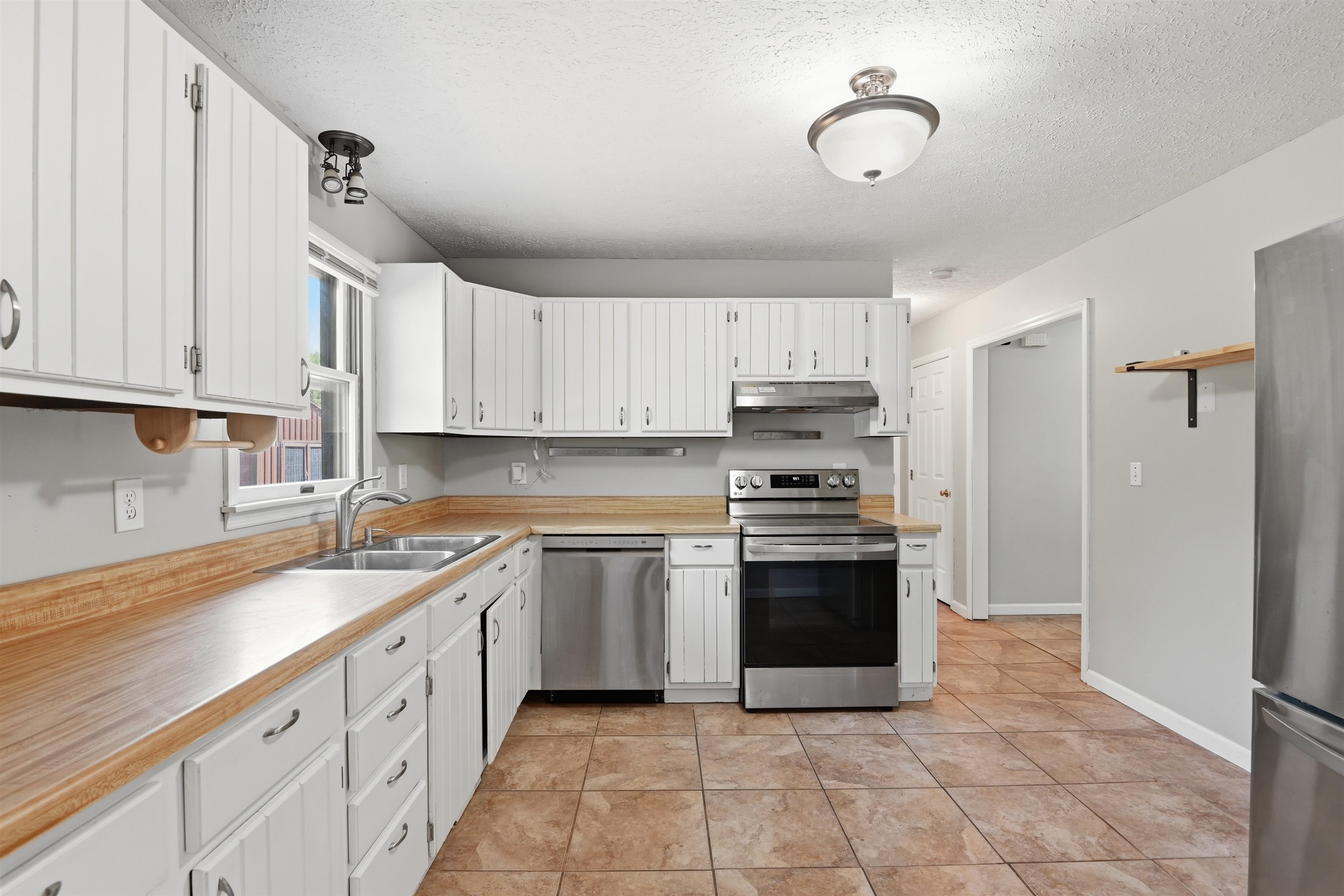 125 Richards Street Newport VA 24128