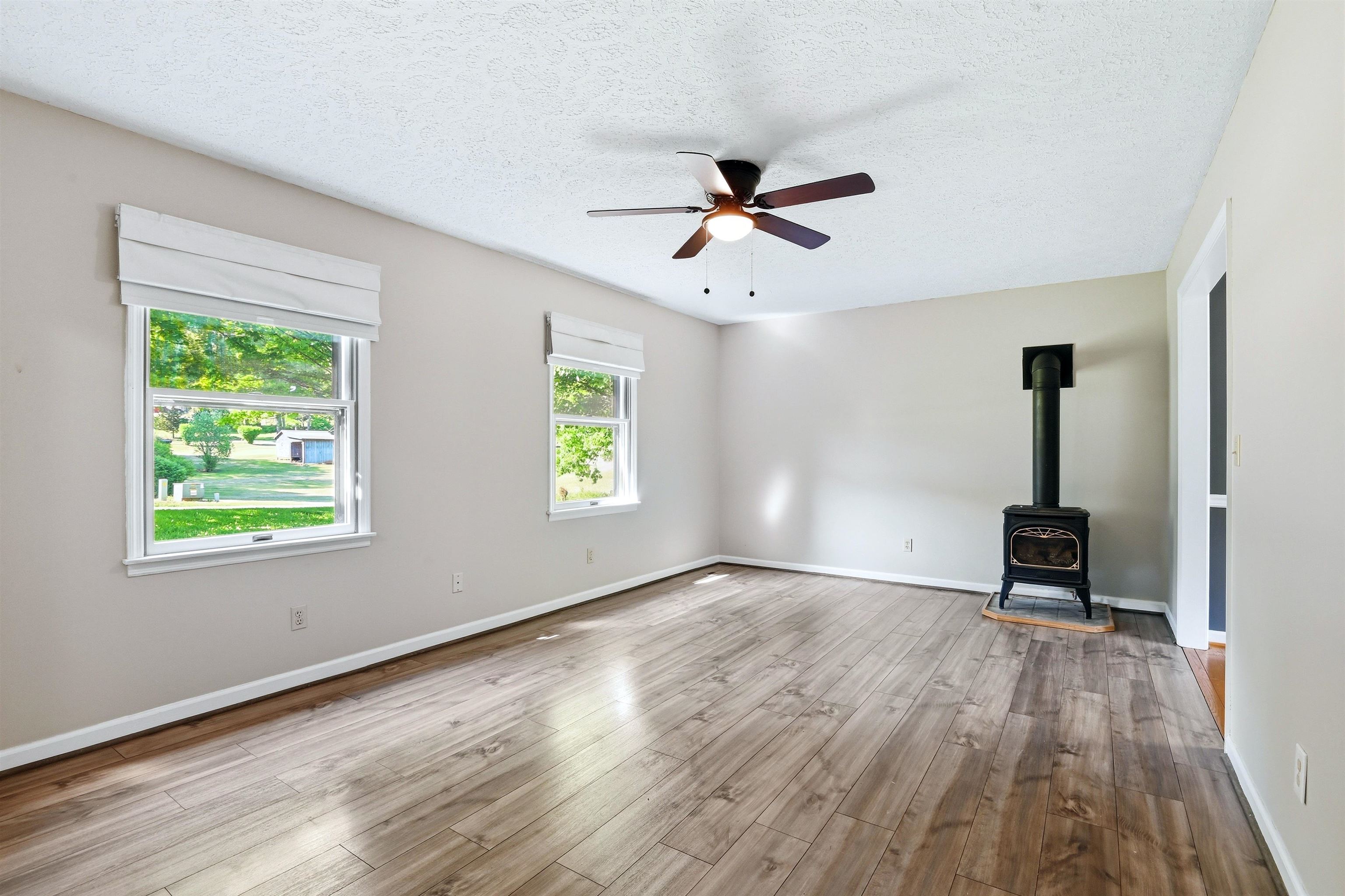 125 Richards Street Newport VA 24128