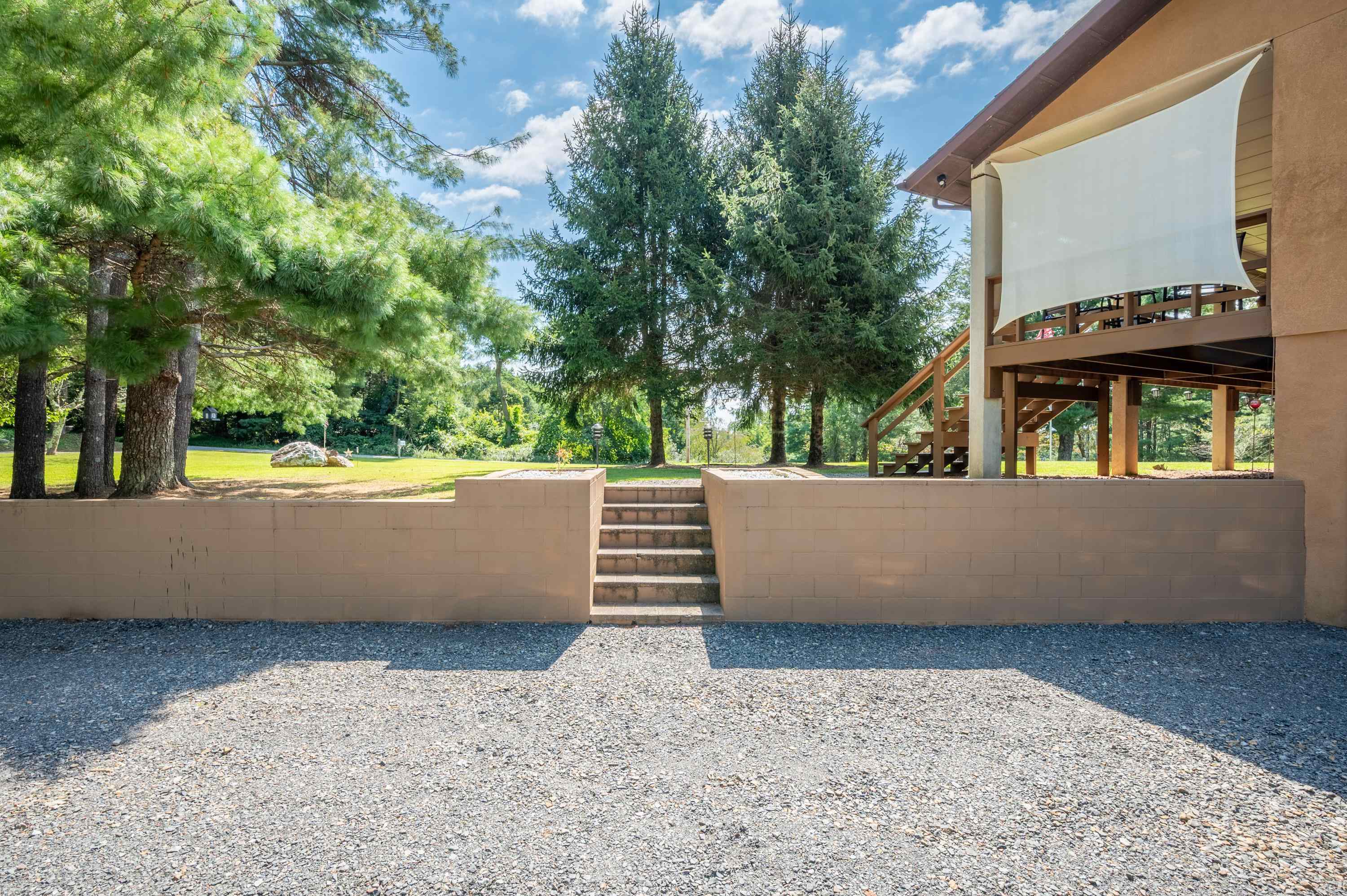 292 Thunder Hill Road Fancy Gap VA 24328