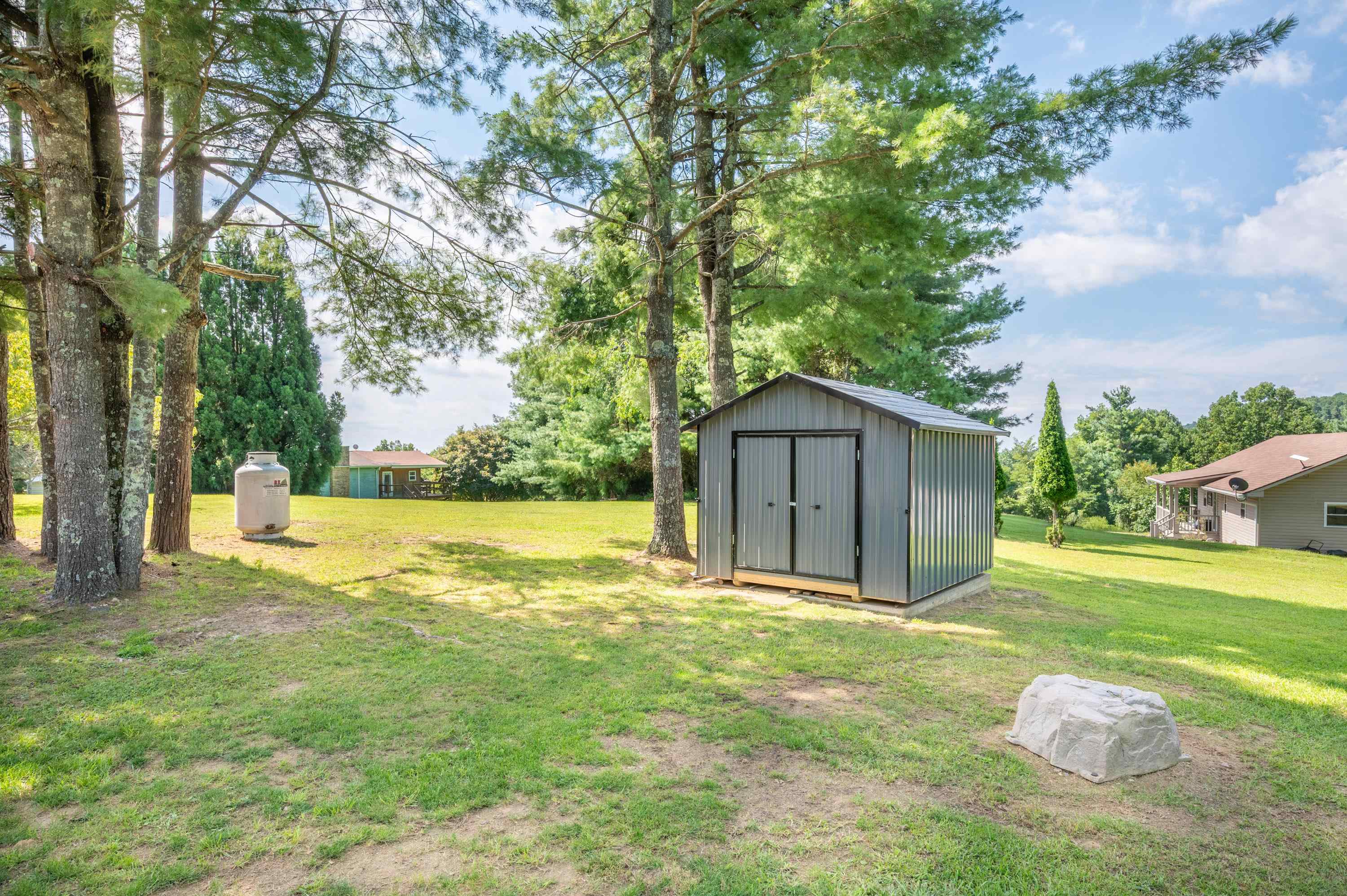 292 Thunder Hill Road Fancy Gap VA 24328