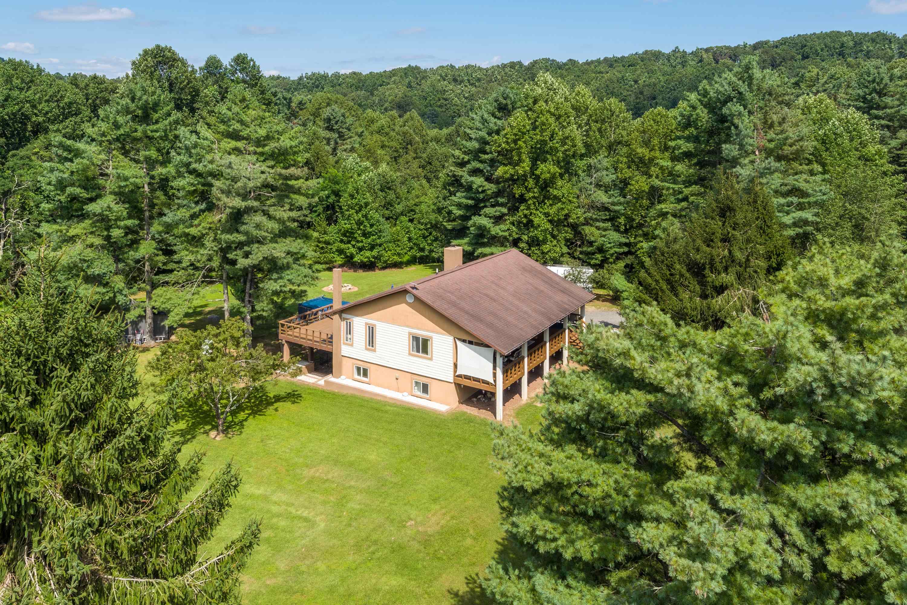 292 Thunder Hill Road Fancy Gap VA 24328