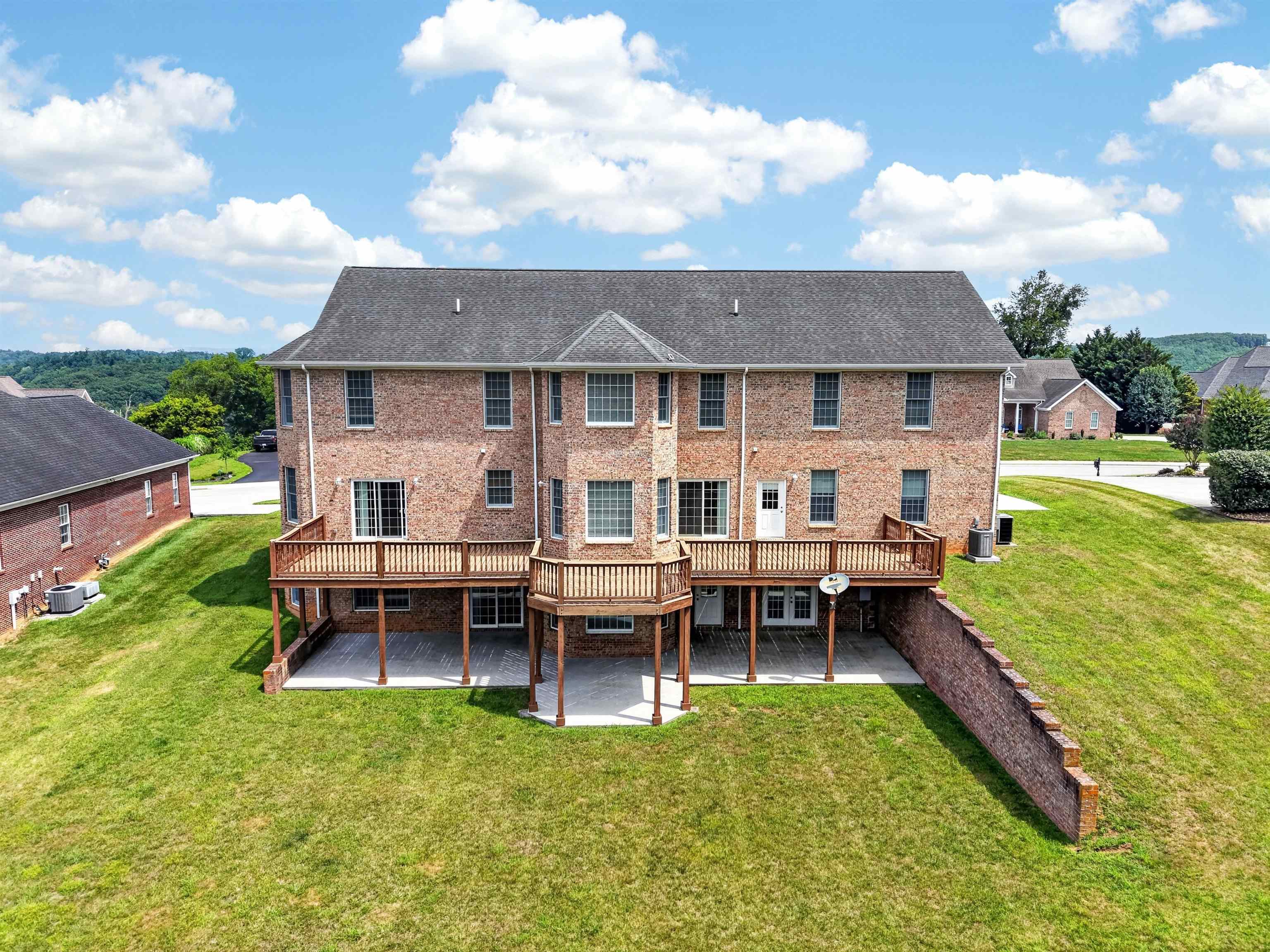 8241 River Course Drive Radford VA 24141