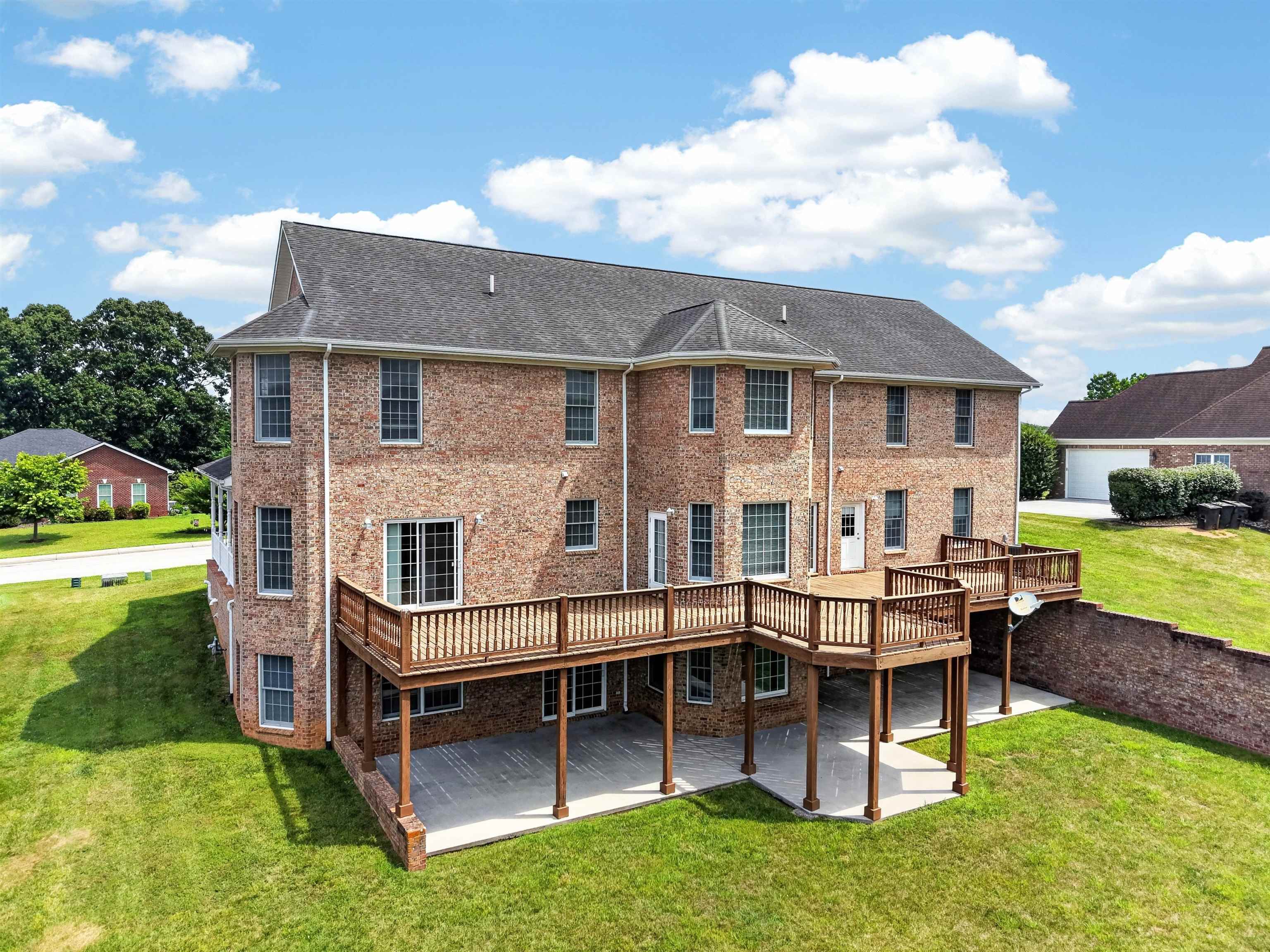 8241 River Course Drive Radford VA 24141