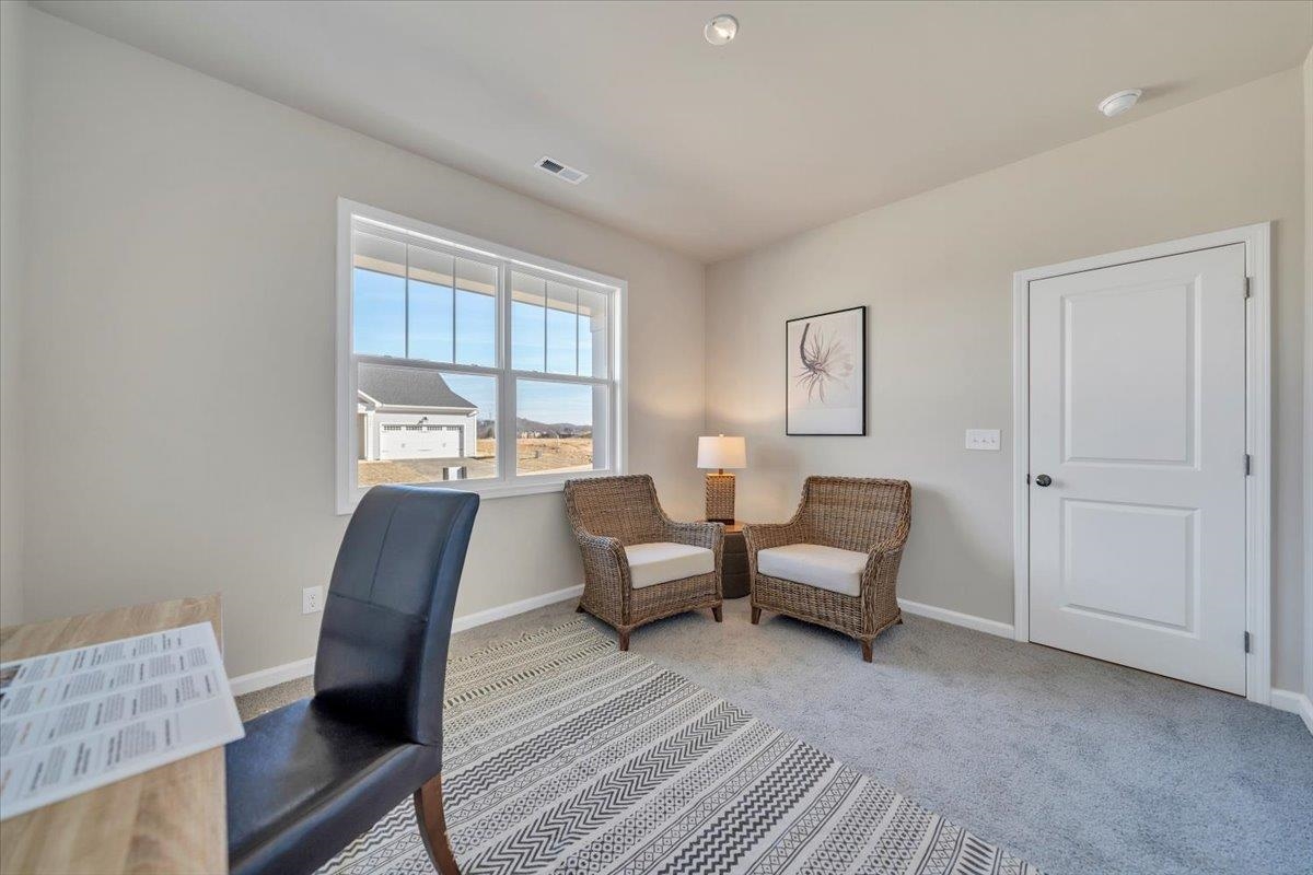 7379 King's Pointe Drive Fairlawn VA 24141