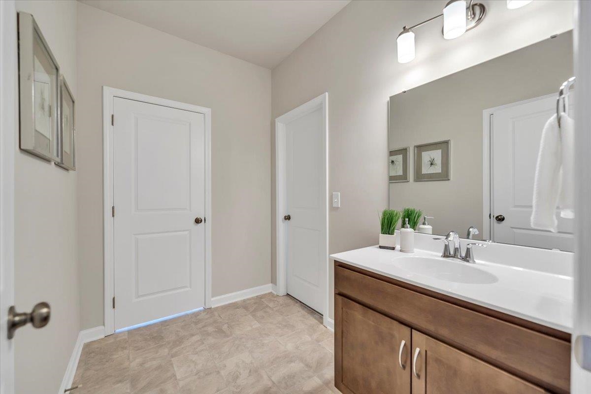 7379 King's Pointe Drive Fairlawn VA 24141