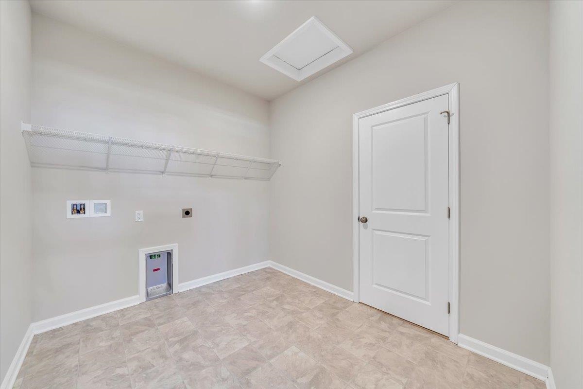 7379 King's Pointe Drive Fairlawn VA 24141