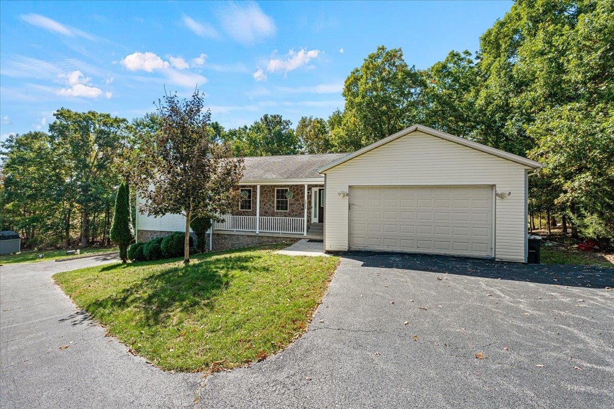 3431 Gorgon Drive Blacksburg VA 24060