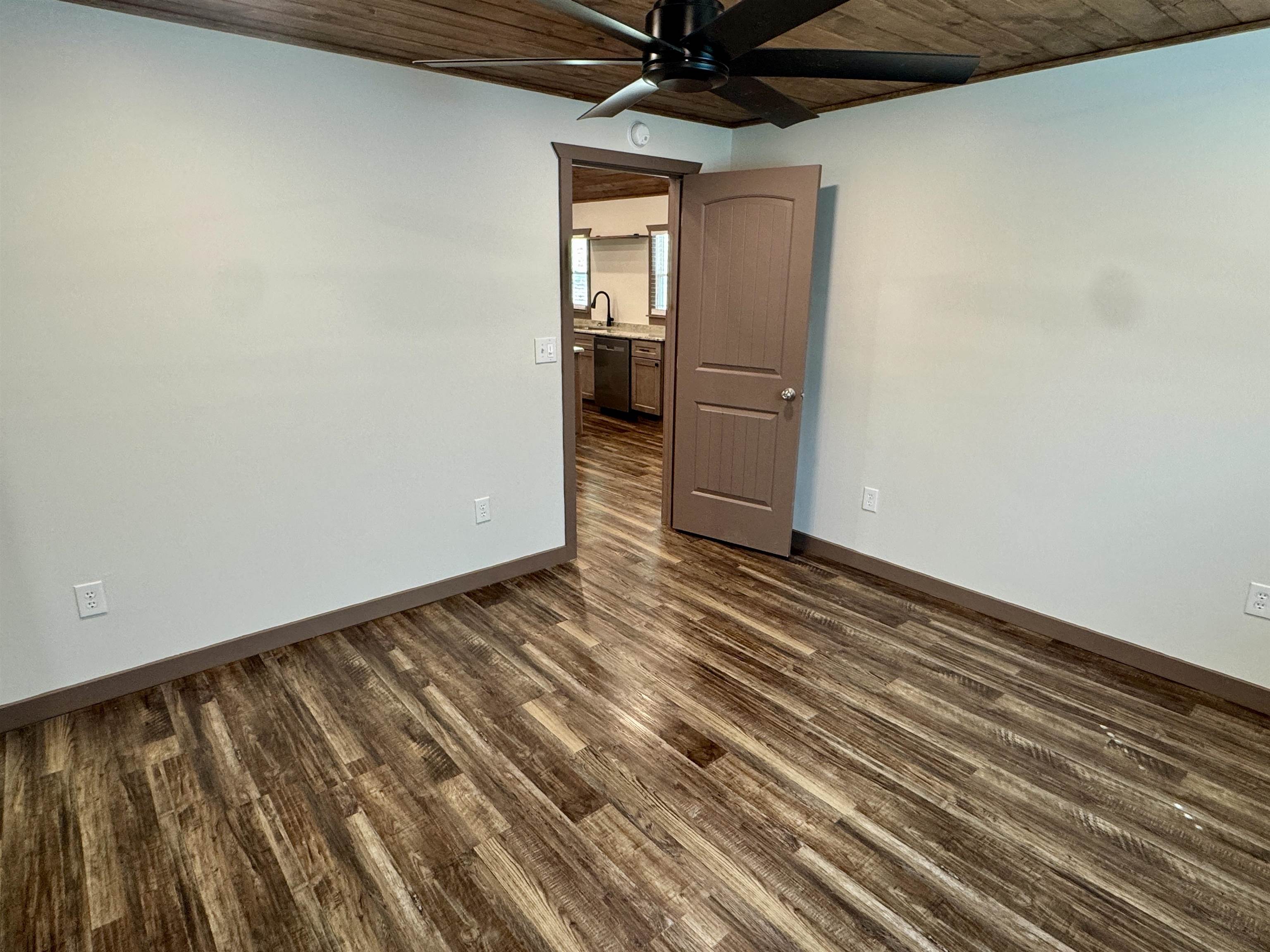 2331 Pot Rock Road Woodlawn VA 24381