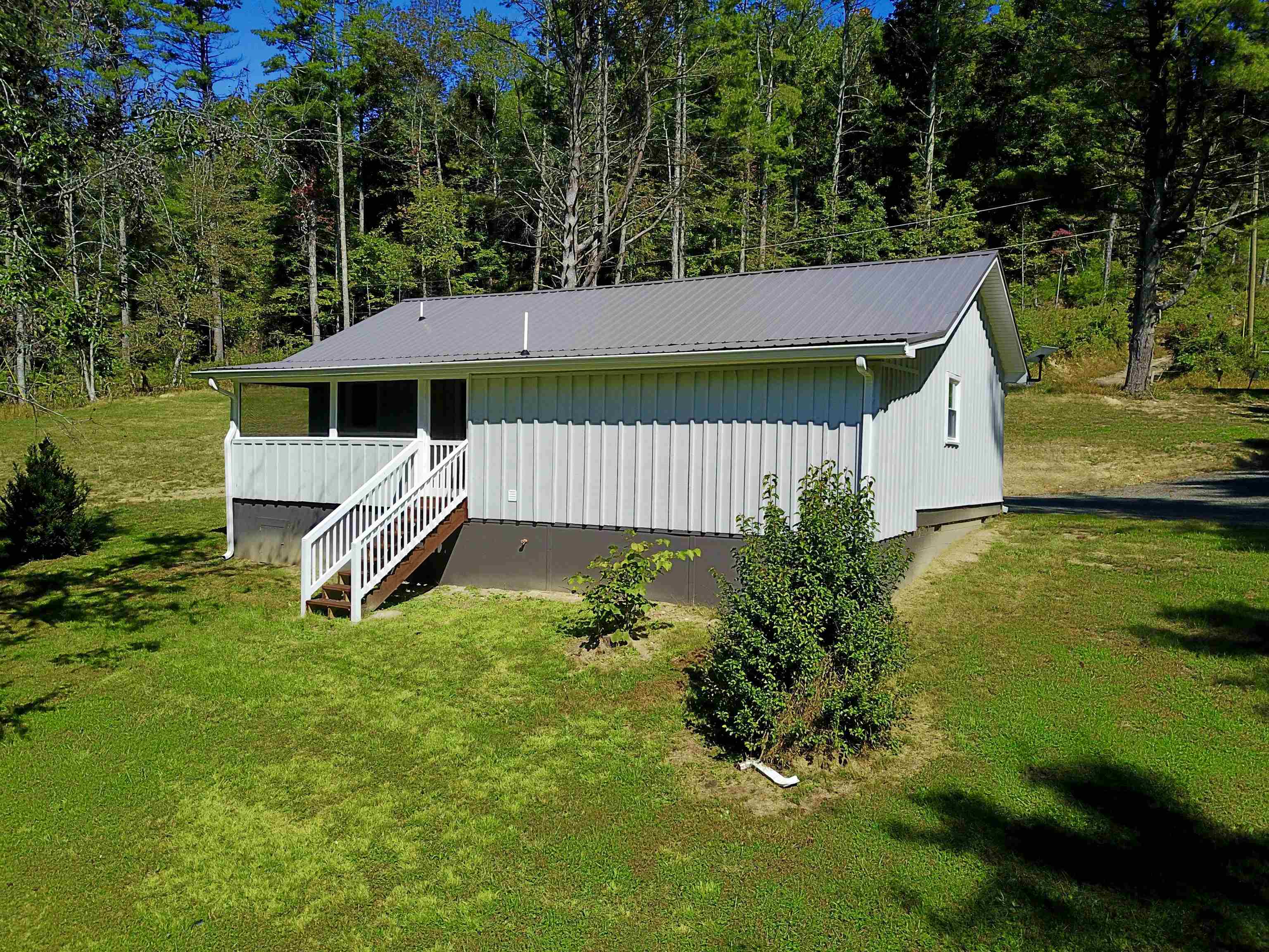 2331 Pot Rock Road Woodlawn VA 24381