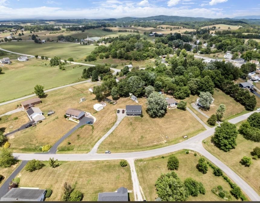 3850 Eagle Country Drive Riner VA 24149