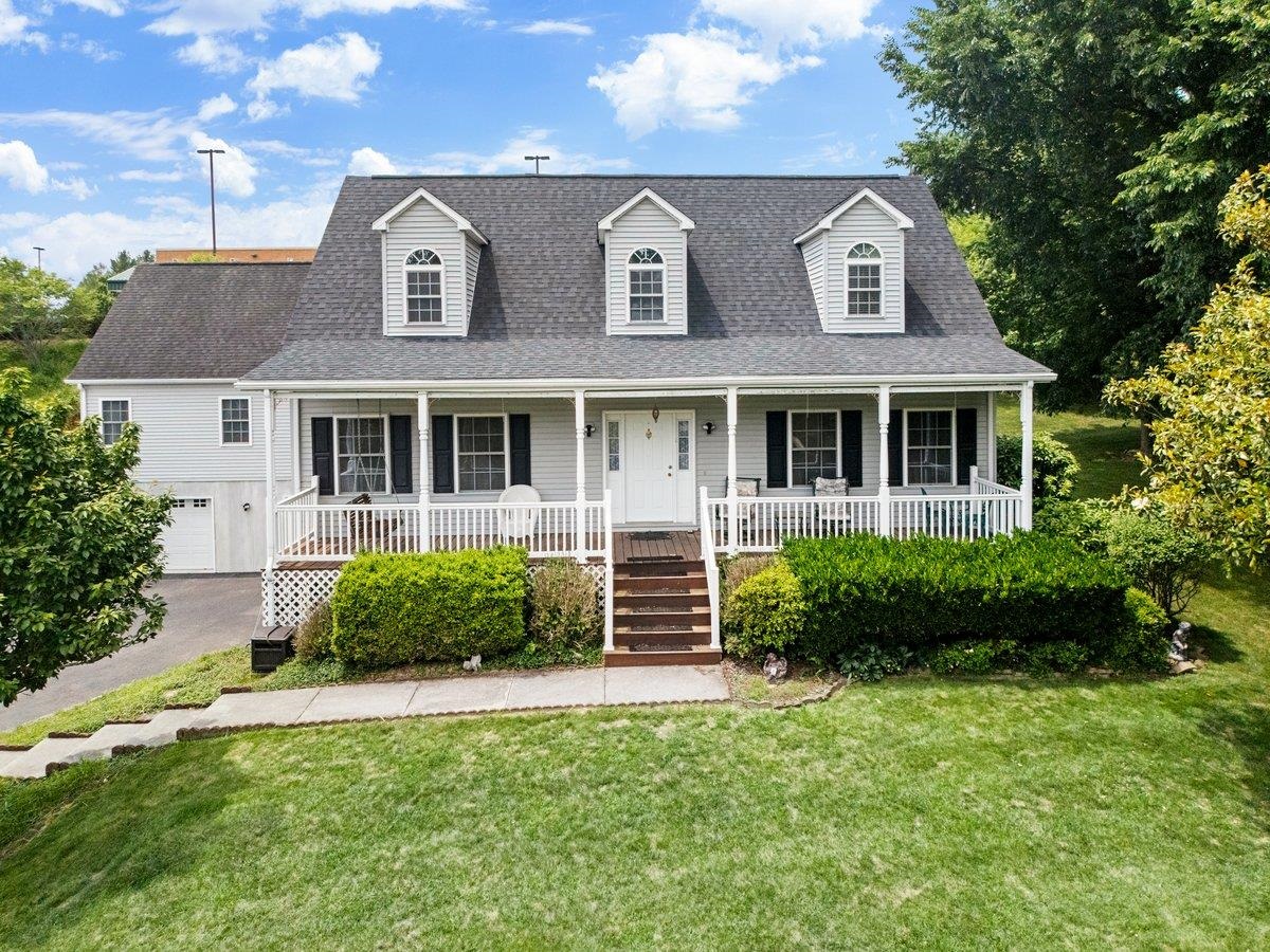 1114 Camper Street Pulaski VA 24301