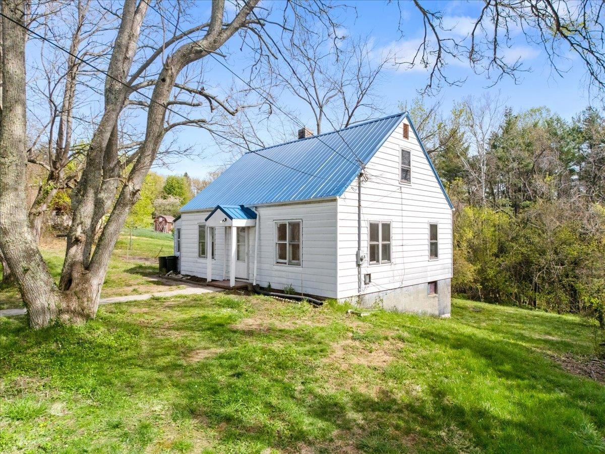 102 Linden Street Ripplemead VA 24150