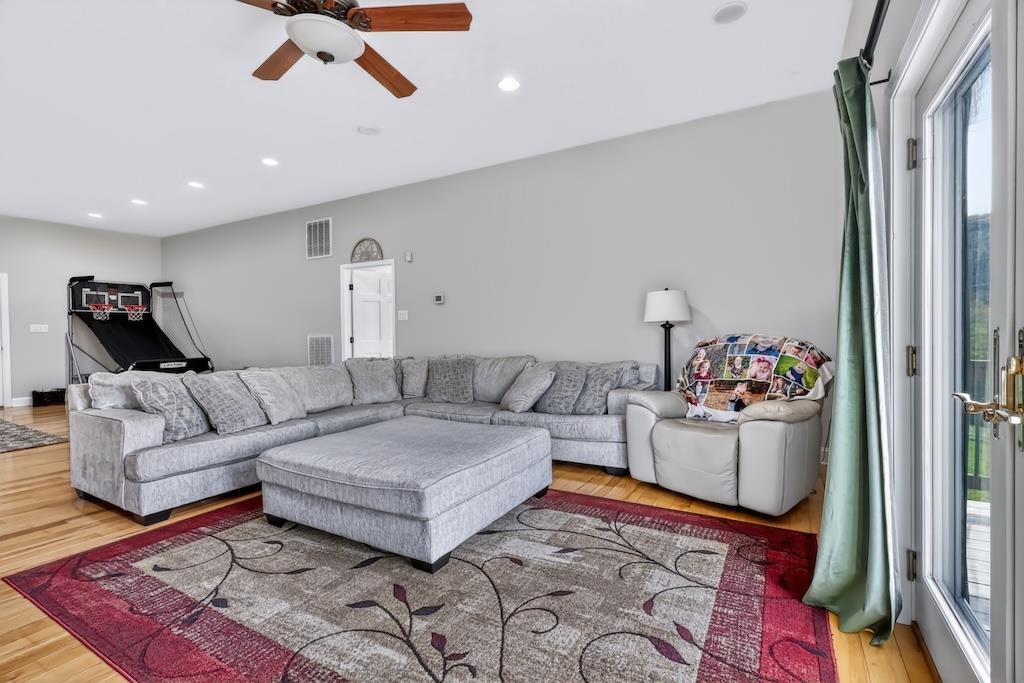 1421 Duncans Chapel Road Willis VA 24380