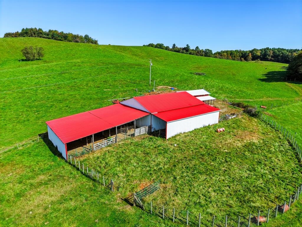1421 Duncans Chapel Road Willis VA 24380