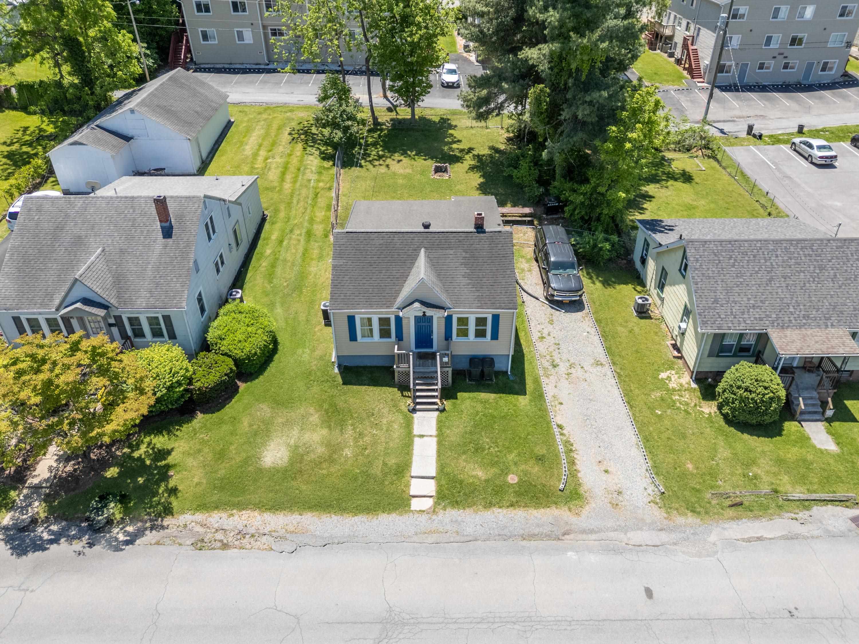 511 Davis Street Radford VA 24141