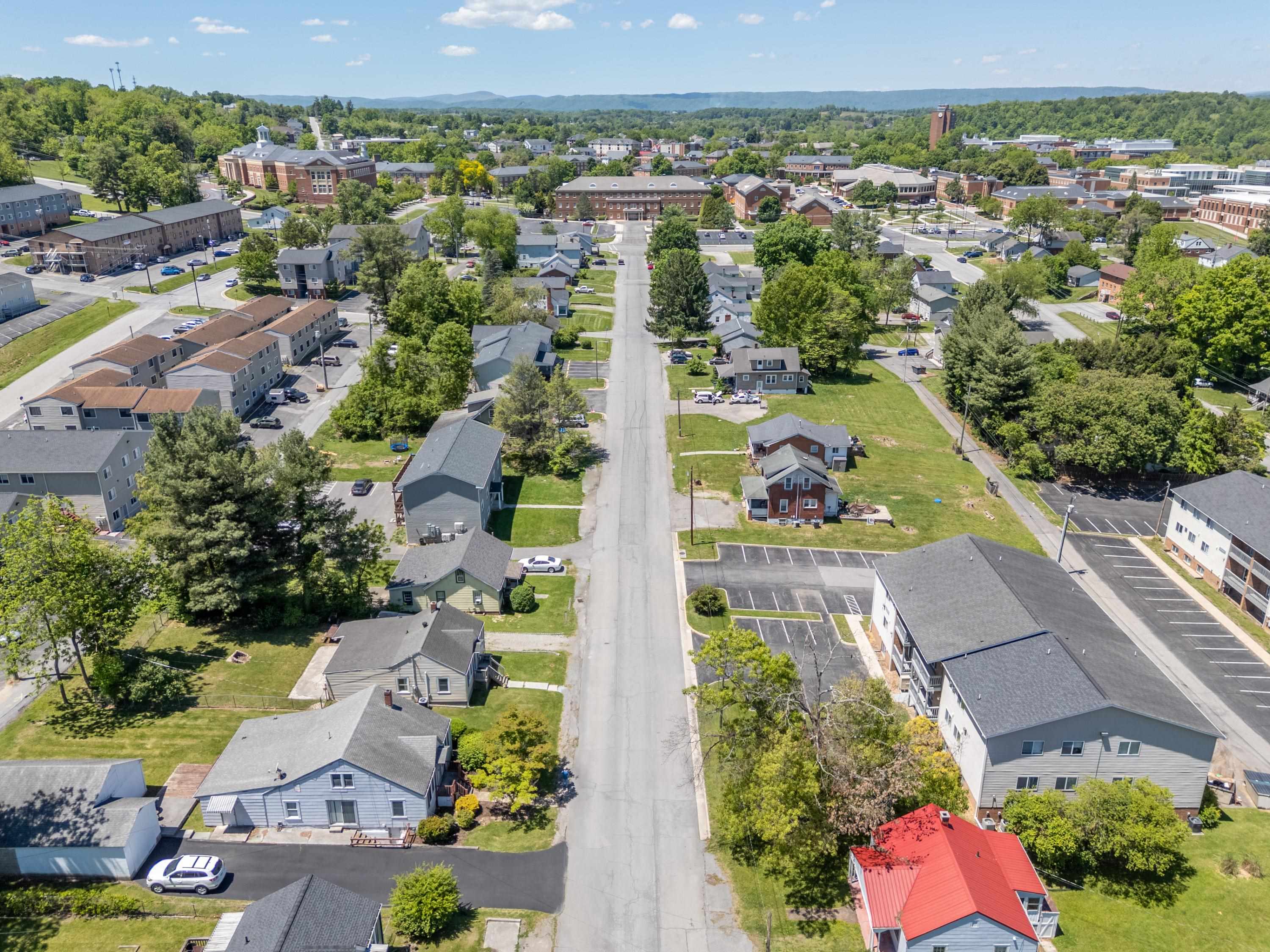 511 Davis Street Radford VA 24141