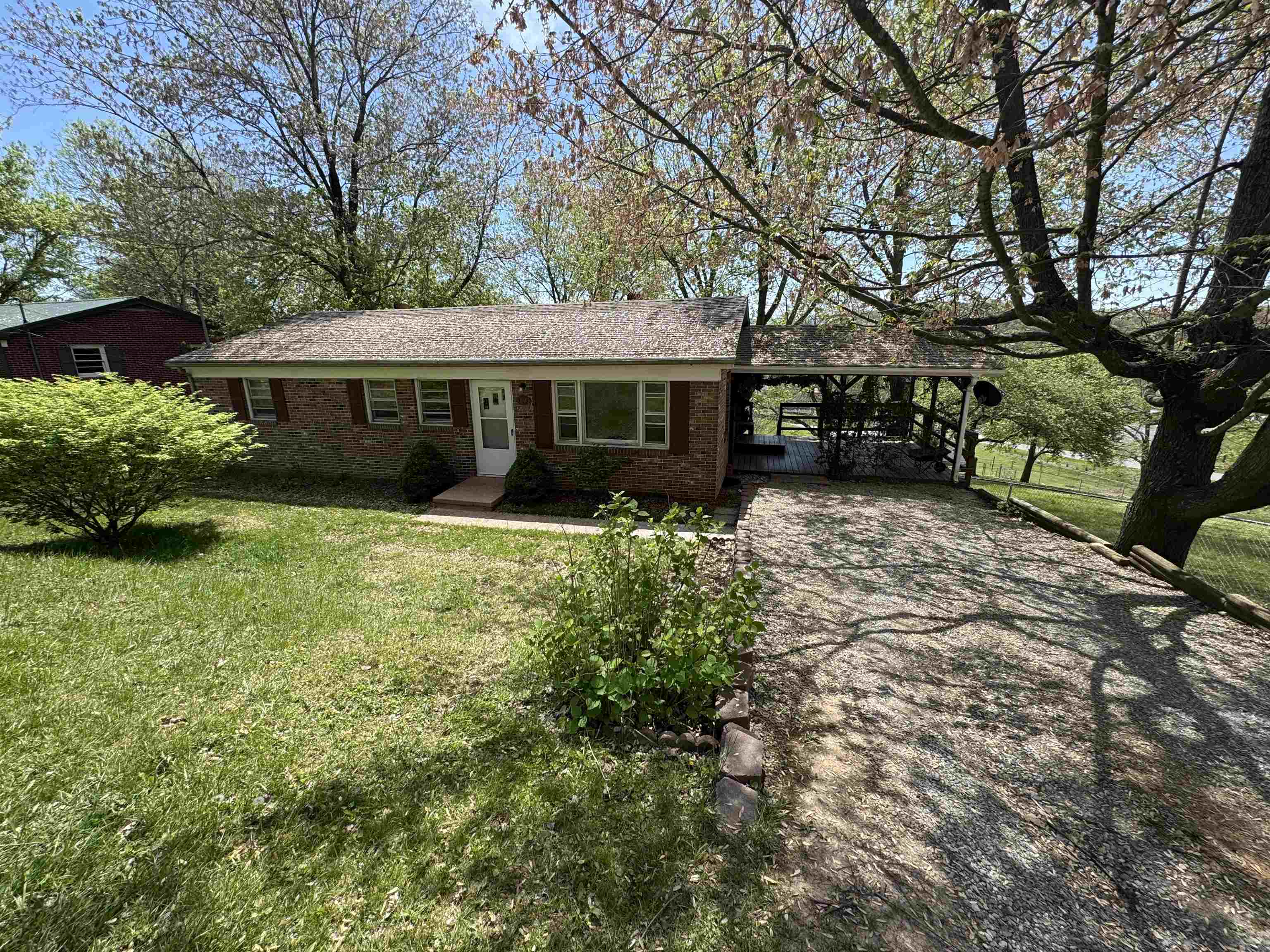 303 Circle Drive Pembroke VA 24136