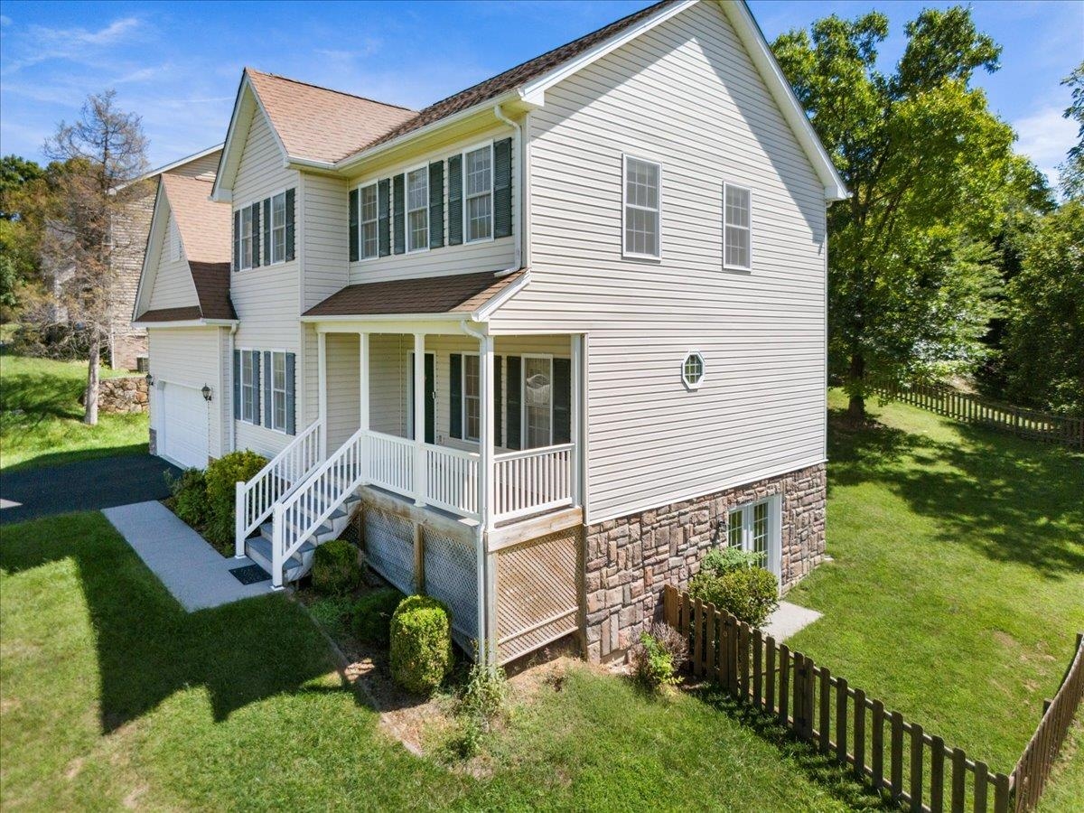 921 Crosscreek Drive Christiansburg VA 24073