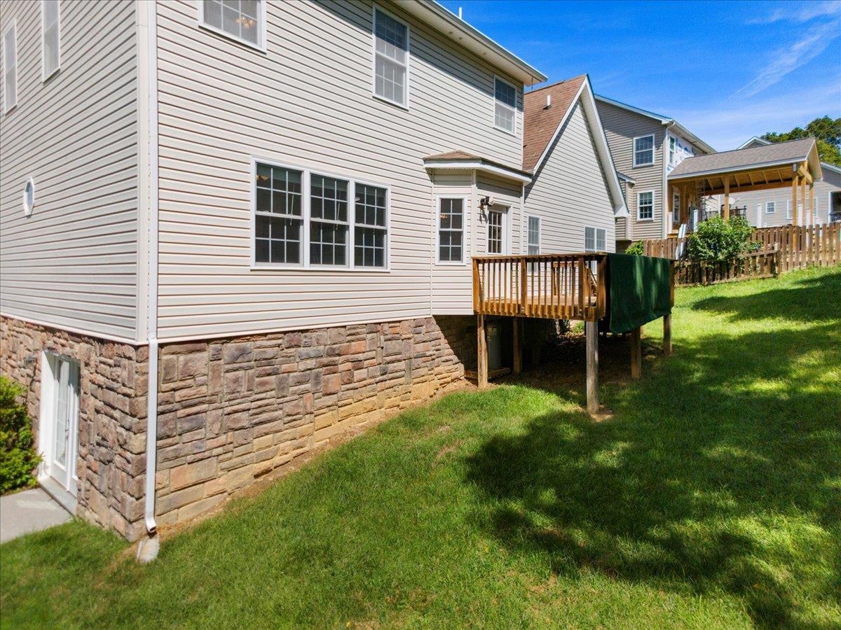 921 Crosscreek Drive Christiansburg VA 24073