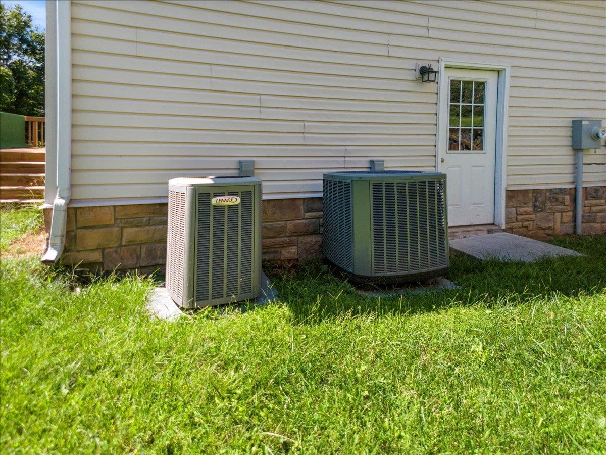 921 Crosscreek Drive Christiansburg VA 24073