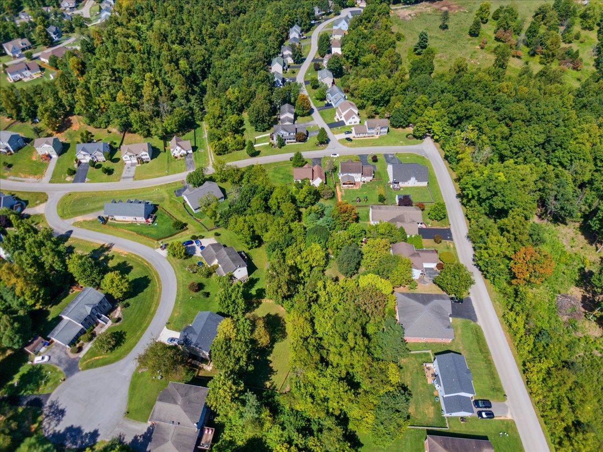 921 Crosscreek Drive Christiansburg VA 24073