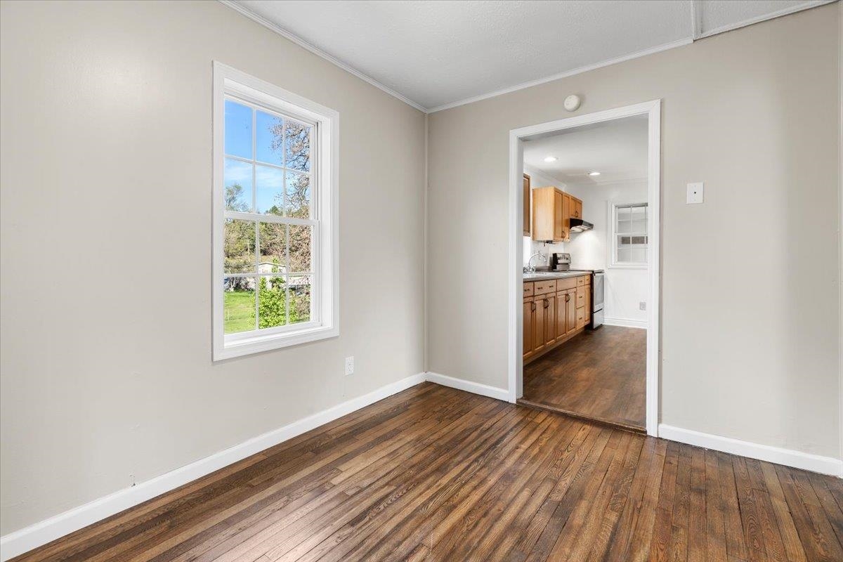 1802 Martin Avenue Radford VA 24141