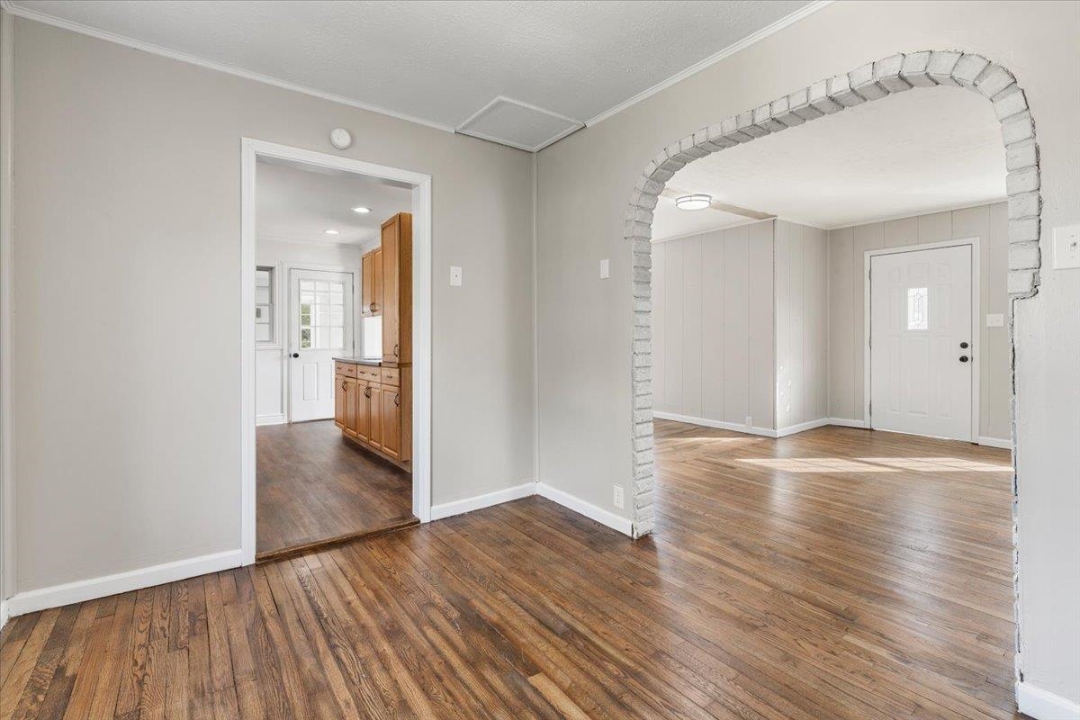 1802 Martin Avenue Radford VA 24141