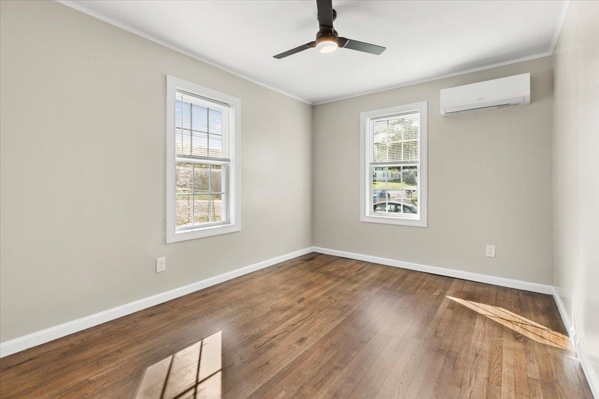 1802 Martin Avenue Radford VA 24141