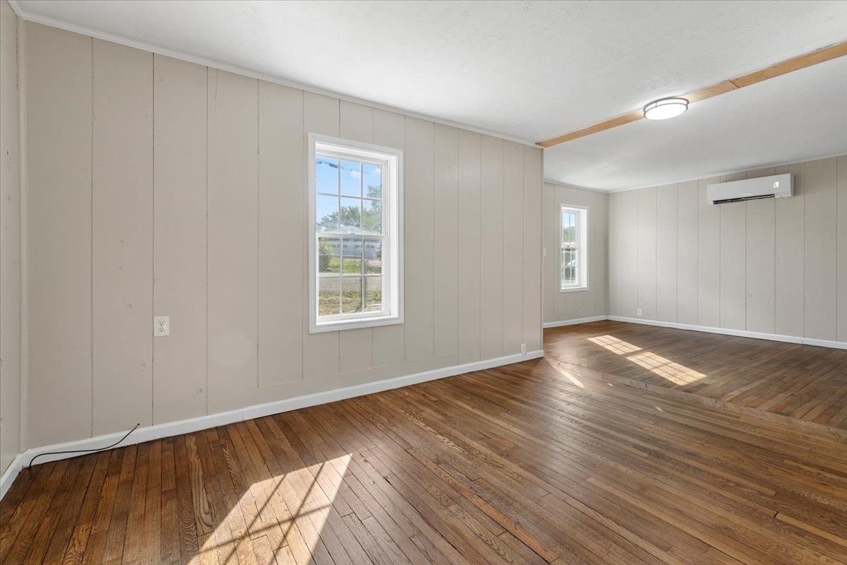 1802 Martin Avenue Radford VA 24141