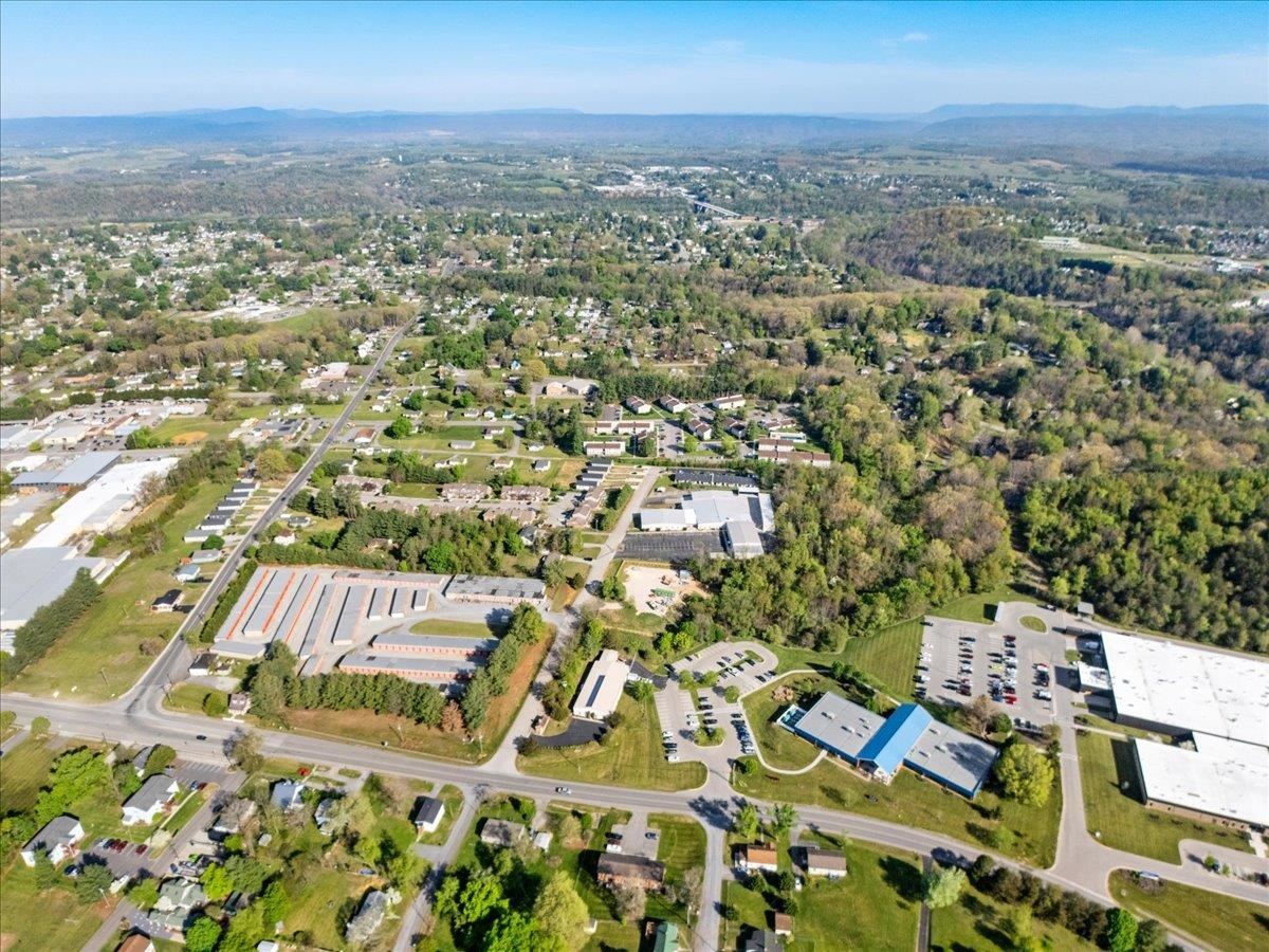 1802 Martin Avenue Radford VA 24141