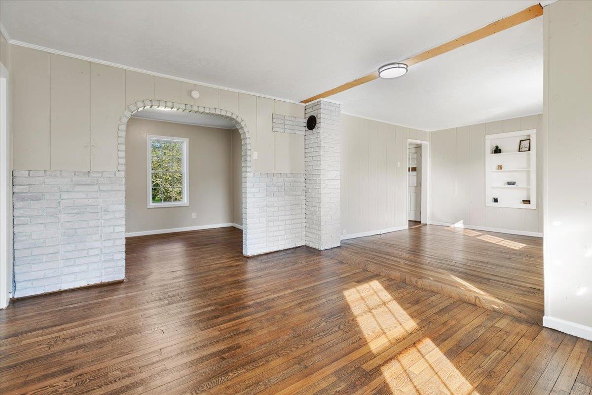 1802 Martin Avenue Radford VA 24141