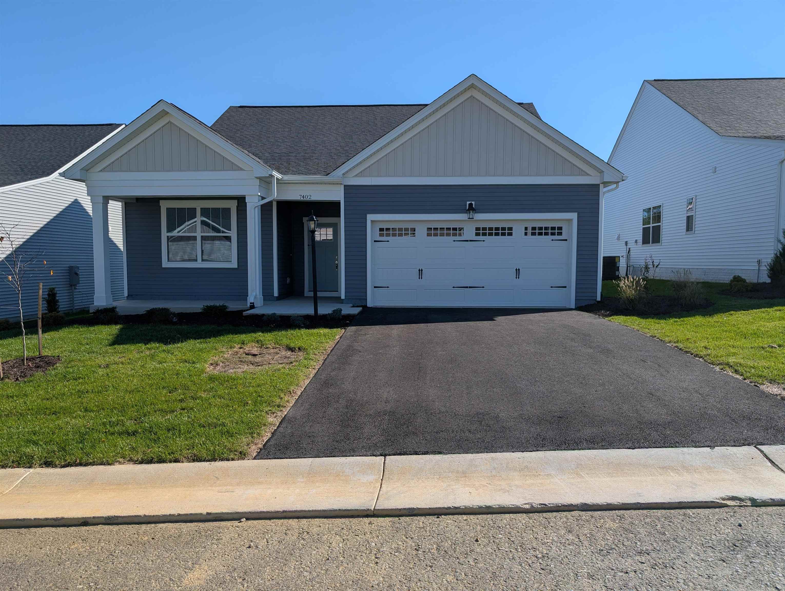 7402 King's Pointe Drive Fairlawn VA 24141