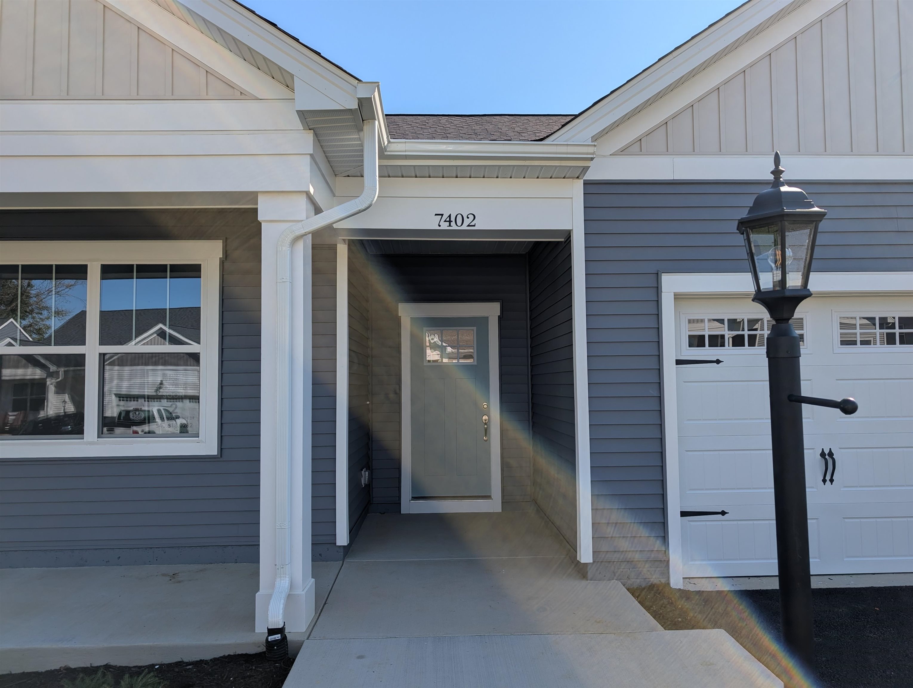 7402 King's Pointe Drive Fairlawn VA 24141