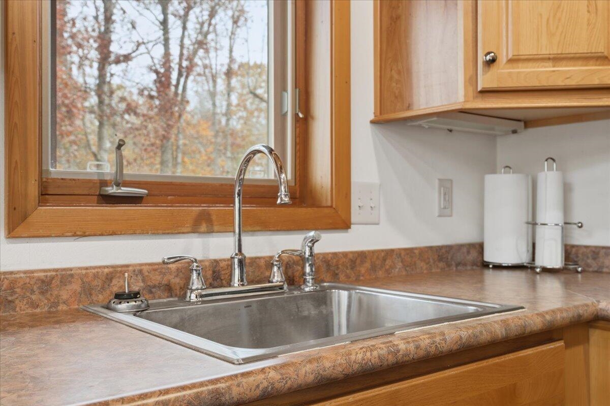 307 Meadow Point Drive Moneta VA 24121