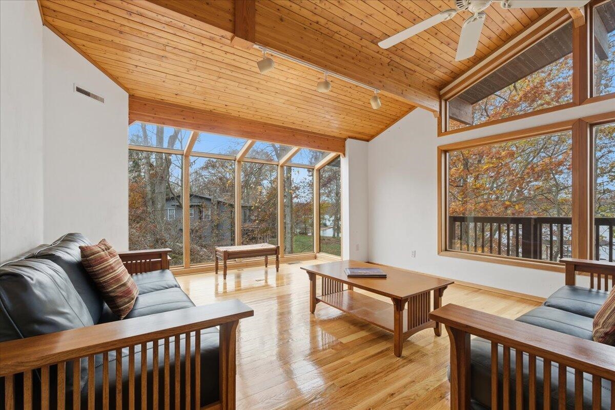 307 Meadow Point Drive Moneta VA 24121