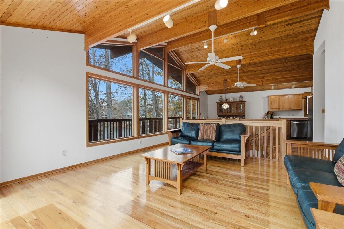 307 Meadow Point Drive Moneta VA 24121