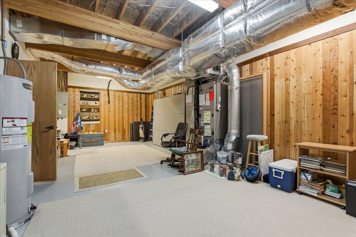 307 Meadow Point Drive Moneta VA 24121