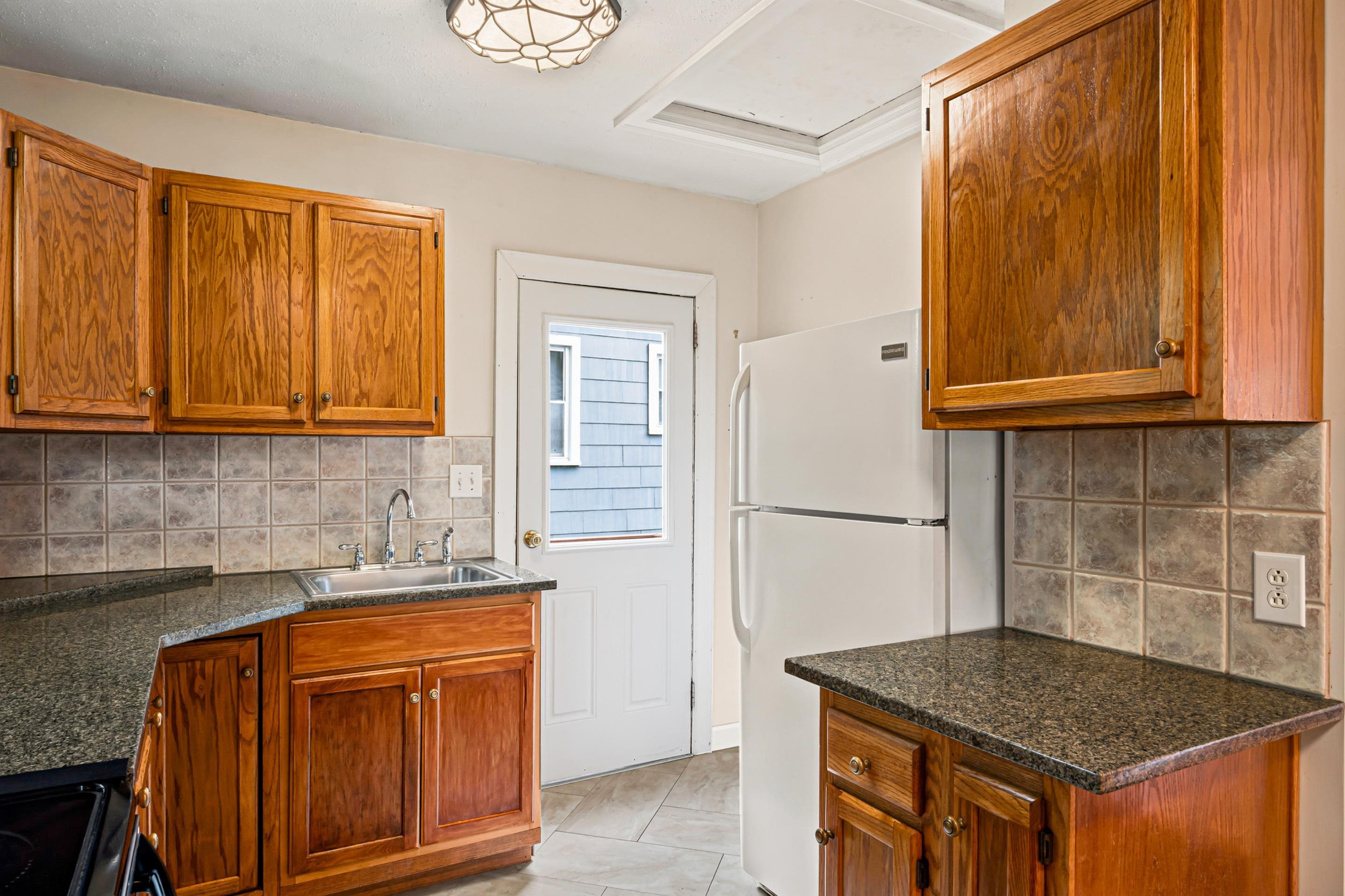 108 Monroe Street Radford VA 24141